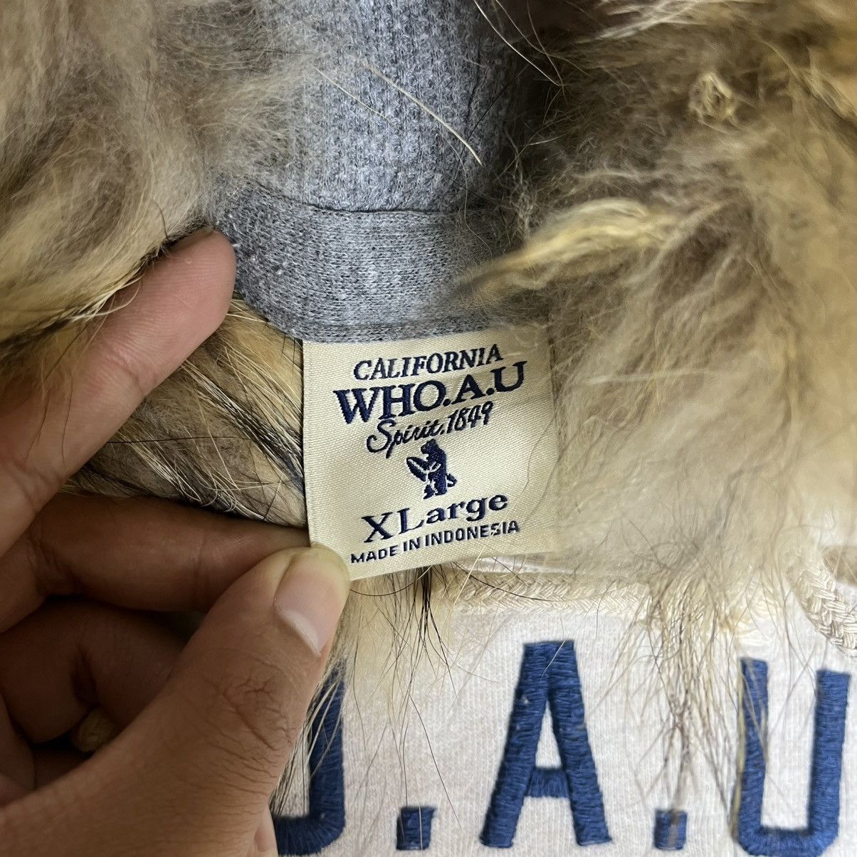 Japanese Brand WHO.A.U California Hoodie – Faux Fur XL Street Fit Size XL / US 12-14 / IT 48-50 - 11 Thumbnail