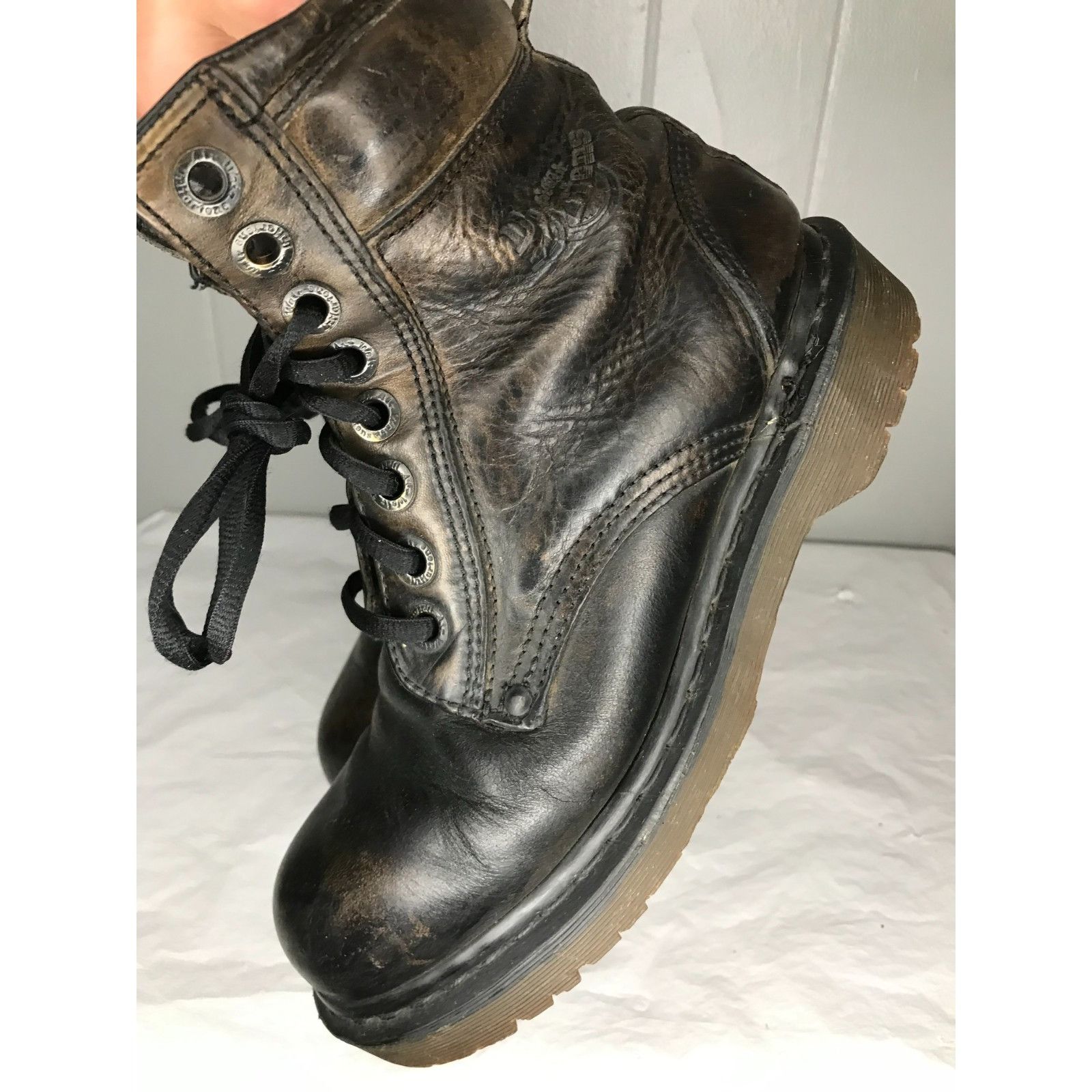 Dr. Martens Vintage Dr. Doc Martens Brown Black Patina 1460 Made in Engl Size US 7 / IT 37 - 6 Thumbnail