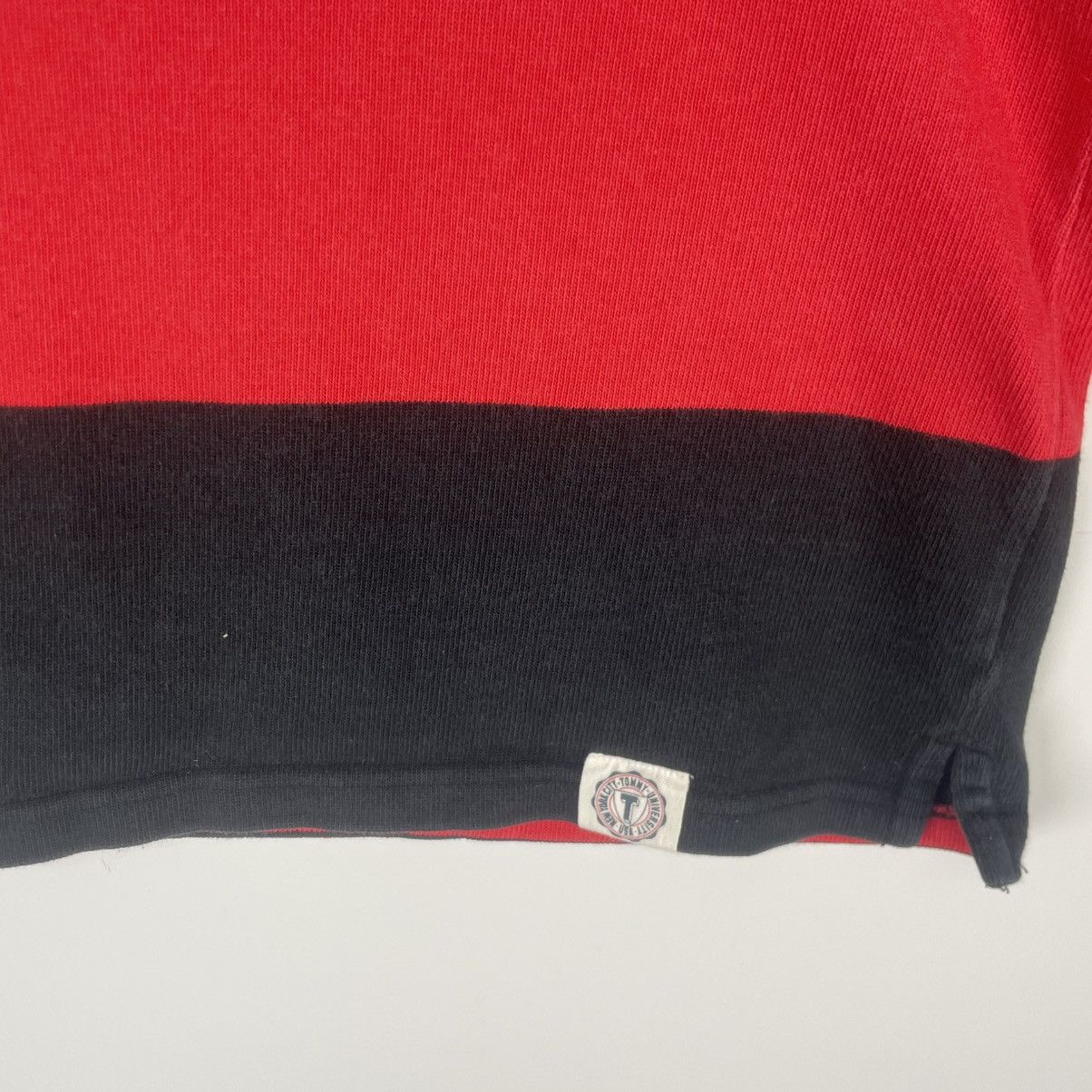 Designer × Vintage vintage Hoodie/sweater Tommy nyc polo rugby - black red Size US S / EU 44-46 / 1 - 7 Thumbnail
