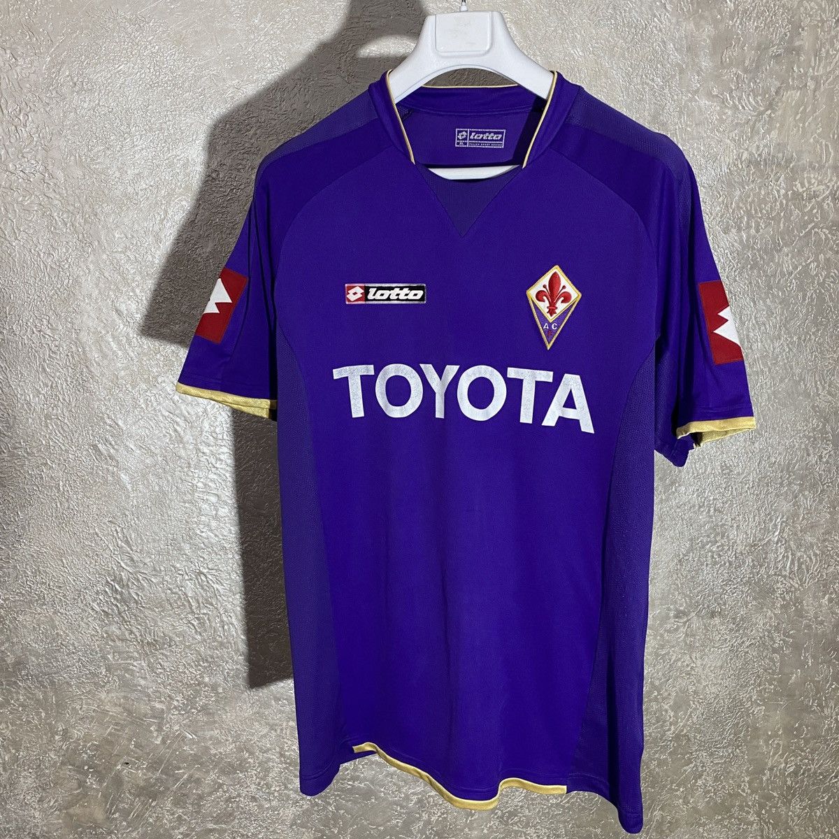 Batistuta vibes as Fiorentina drop new 2025-26 home kit - piture