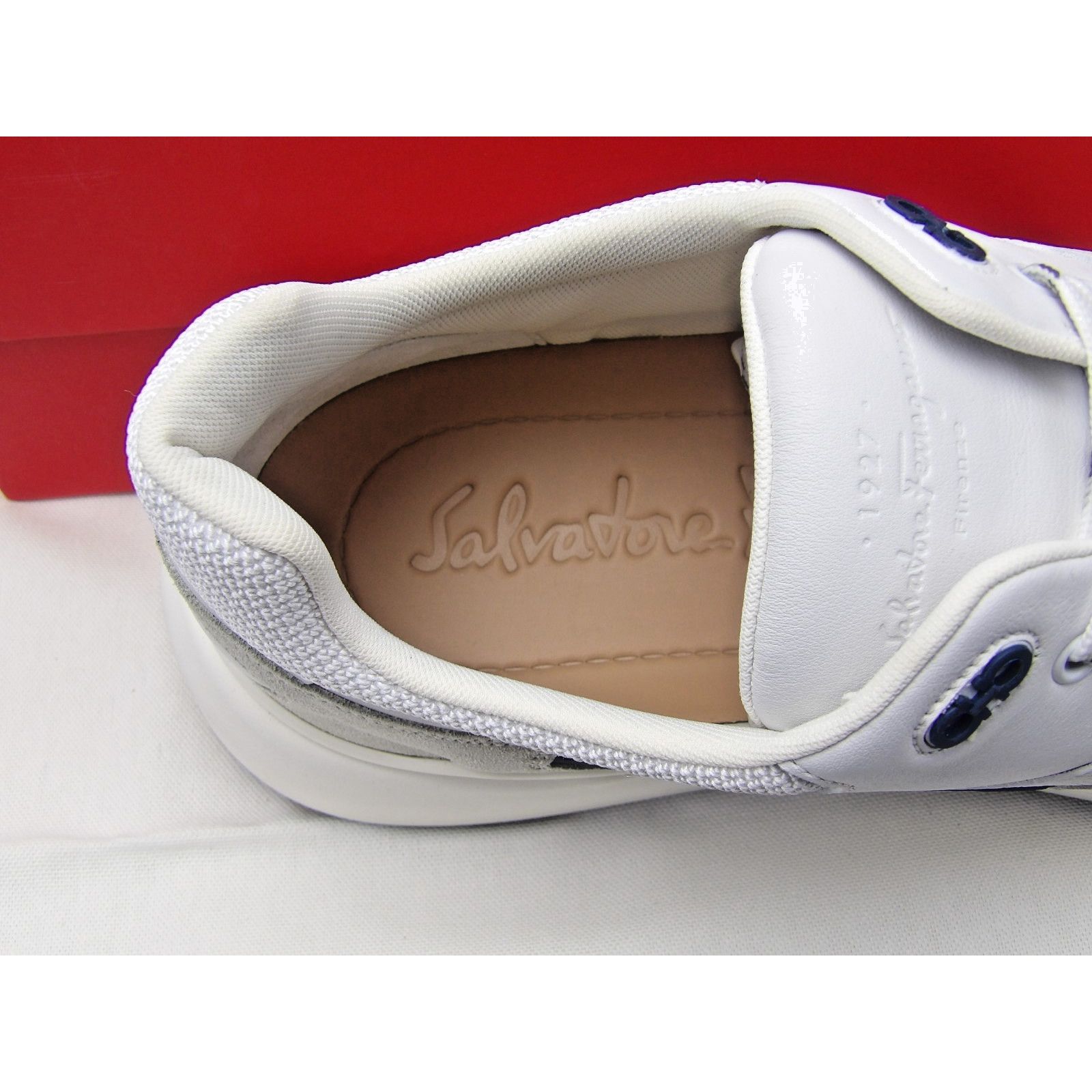 Salvatore Ferragamo FERRAGAMO COSMA LOW WHITE EATHER GANCINI LOGO SNEAKERS 12 IT Size US 13 / EU 46 - 8 Thumbnail