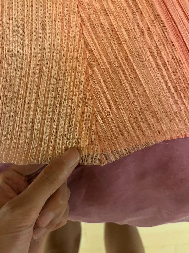 Issey Miyake issey miyake size；3 Pink pleated skirt Size 42" / US 20 - 6 Thumbnail