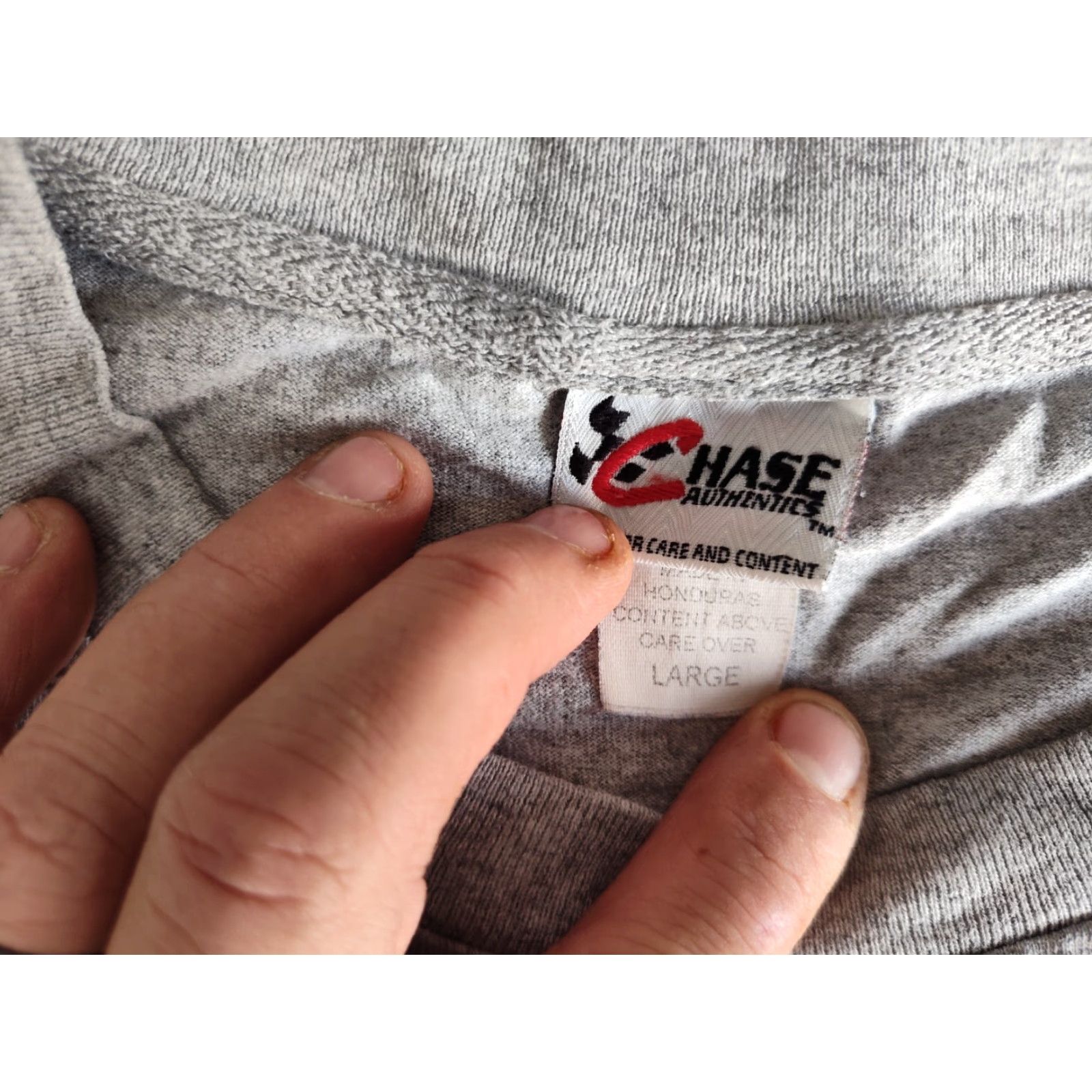 Chase Authentics VINTAGE Chase Authentics Dale Earnhardt YTK Racing Graphic Long Sleeve Shirt Adult L Gray Embroidered NASCAR Sleeve Mens Size US L / EU 52-54 / 3 - 5 Thumbnail