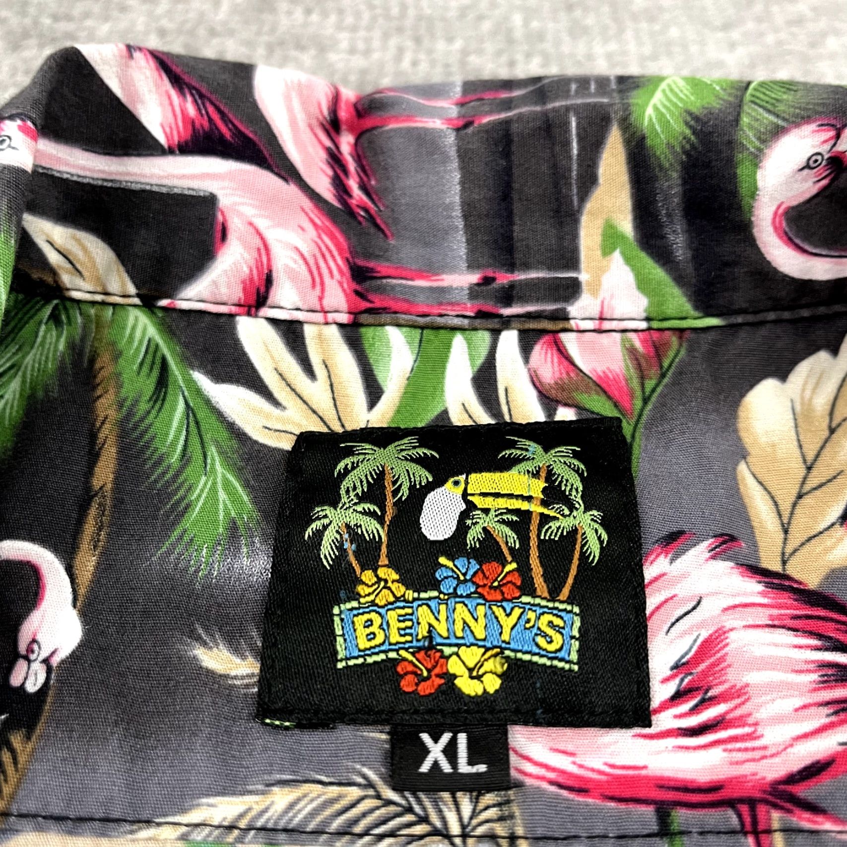 Vintage VINTAGE BENNYS Shirt Womens XL Gray Flamingo Hawaiian Button Up Short Sleeve Made in USA Size M / US 6-8 / IT 42-44 - 2 Thumbnail