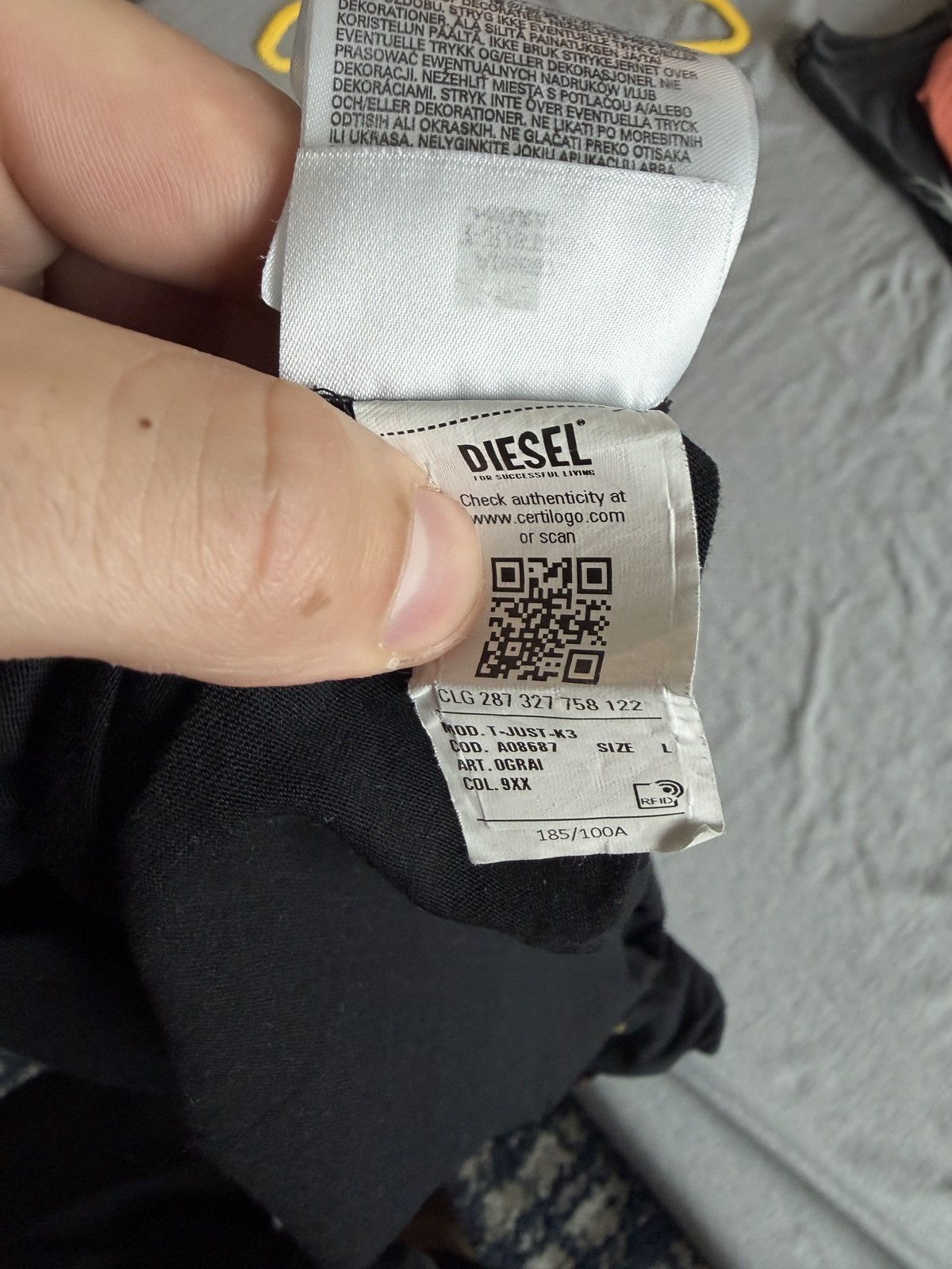 Diesel Diesel black + yellow tee Size US L / EU 52-54 / 3 - 4 Thumbnail