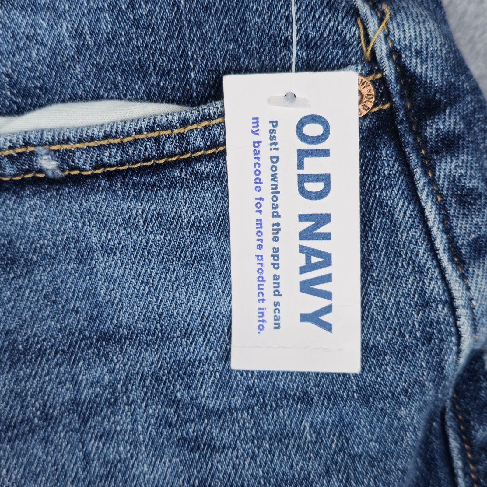 Old Navy Old Navy 2P Curvy OG Straight Distressed Jeans Raw Hem Size 26" / US 2 / IT 38 - 18 Thumbnail