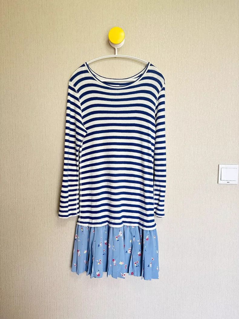 Comme des Garcons Comme des Garcons Dress, sweater and pleated skirt Size M / US 6-8 / IT 42-44 - 1 Thumbnail