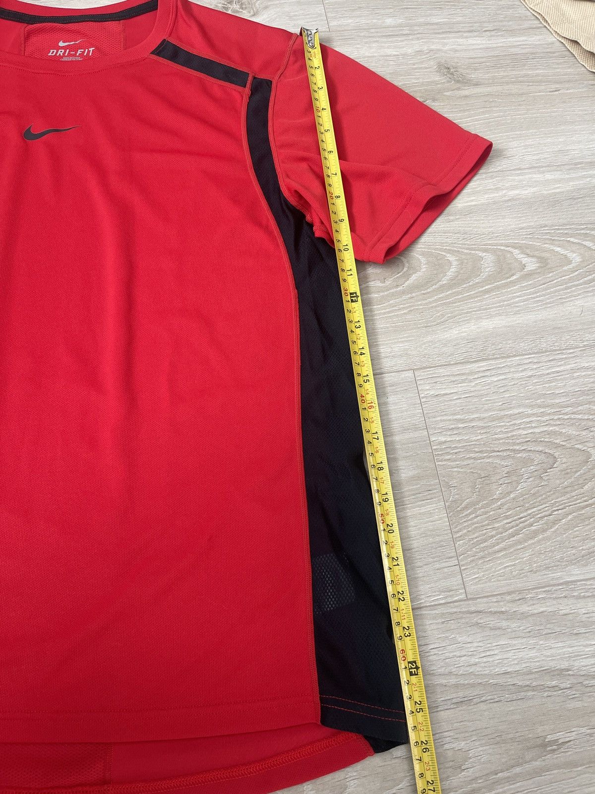 Nike Nike tee t-shirt red dri-fit L Size US L / EU 52-54 / 3 - 11 Thumbnail