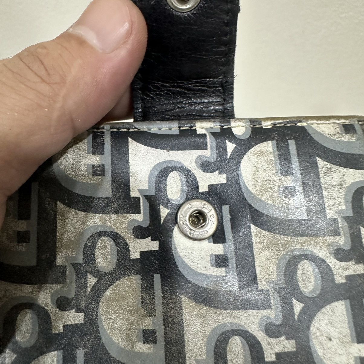 Dior ‼️YES‼️ CHRISTIAN DIOR MONOGRAM LEATHER BIFOLD WALLET Size ONE SIZE - 6 Thumbnail