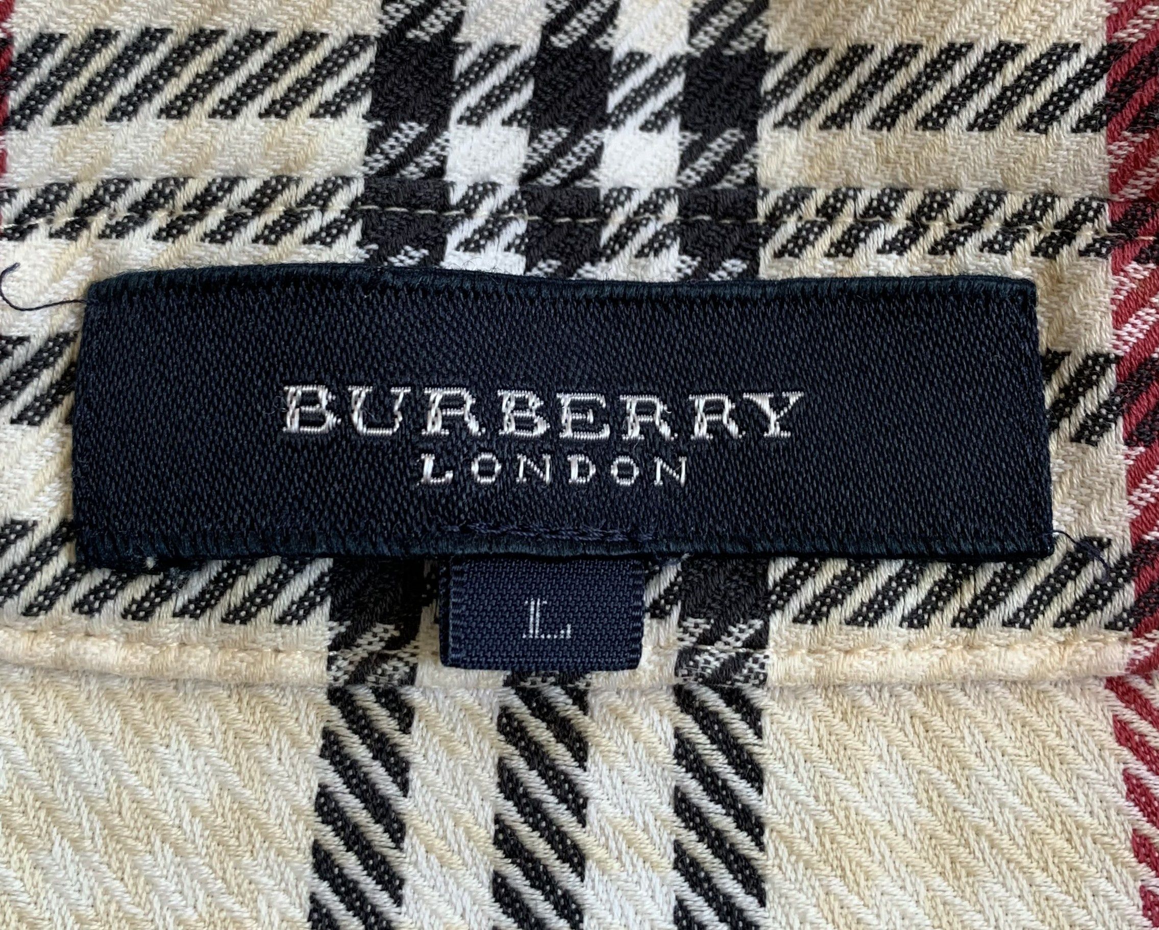 Burberry Burberry Nova Check Plaid Button Up Shirt Size L / US 10 / IT 46 - 3 Thumbnail