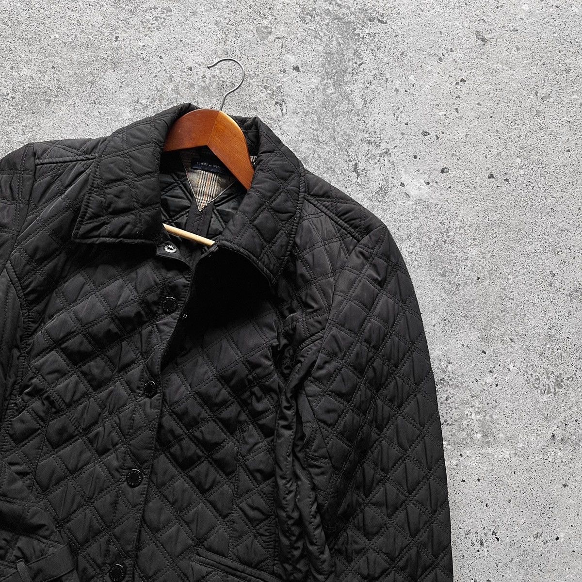 Designer × Tommy Hilfiger Tommy Hilfiger Wmns Black Quilted Jacket Long Sleeve Pockets Size S / US 4 / IT 40 - 2 Thumbnail