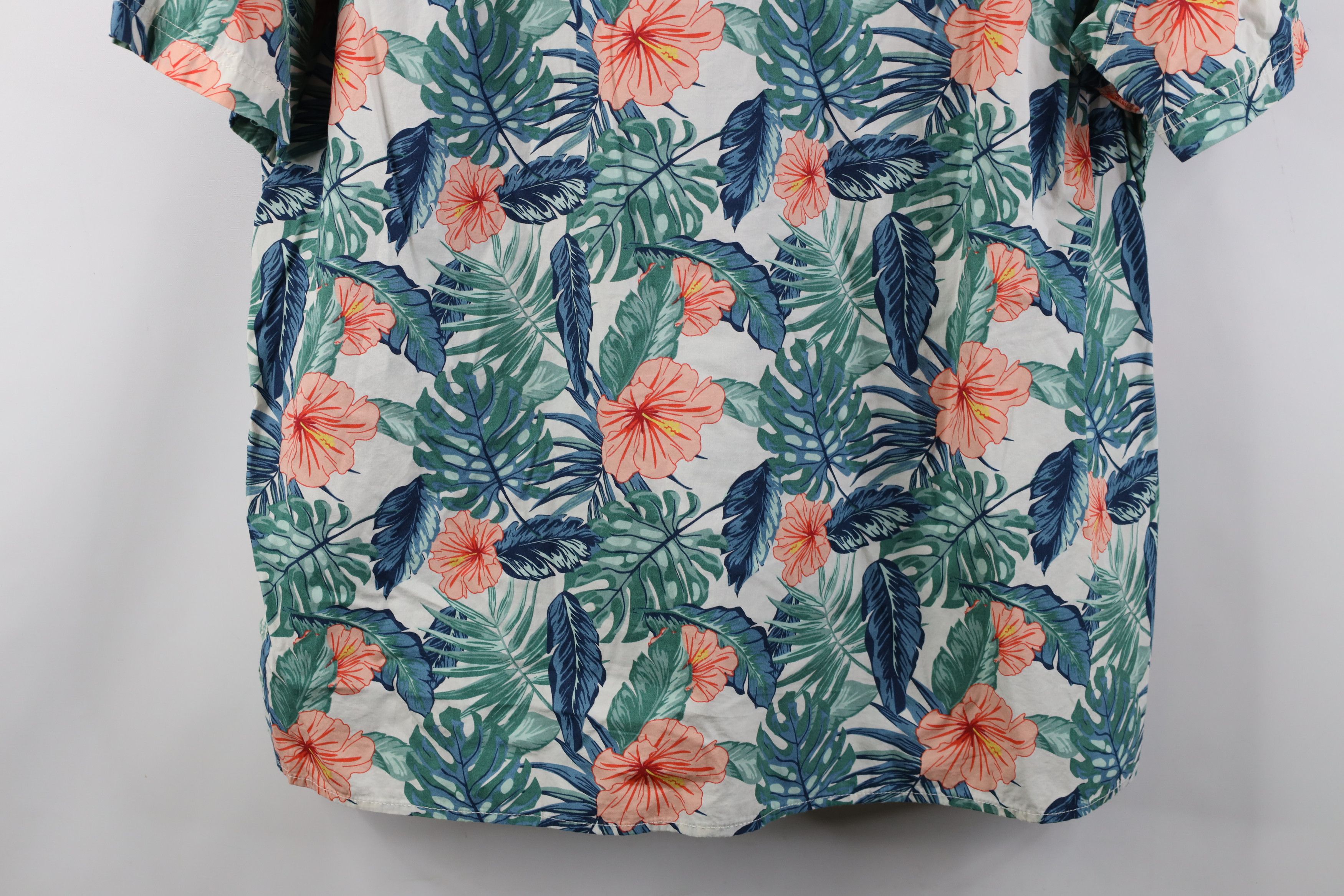 Duluth Trading Company Duluth Trading Co Gusseted Hawaiian Button Shirt Luau Flower Size US XL / EU 56 / 4 - 11 Thumbnail