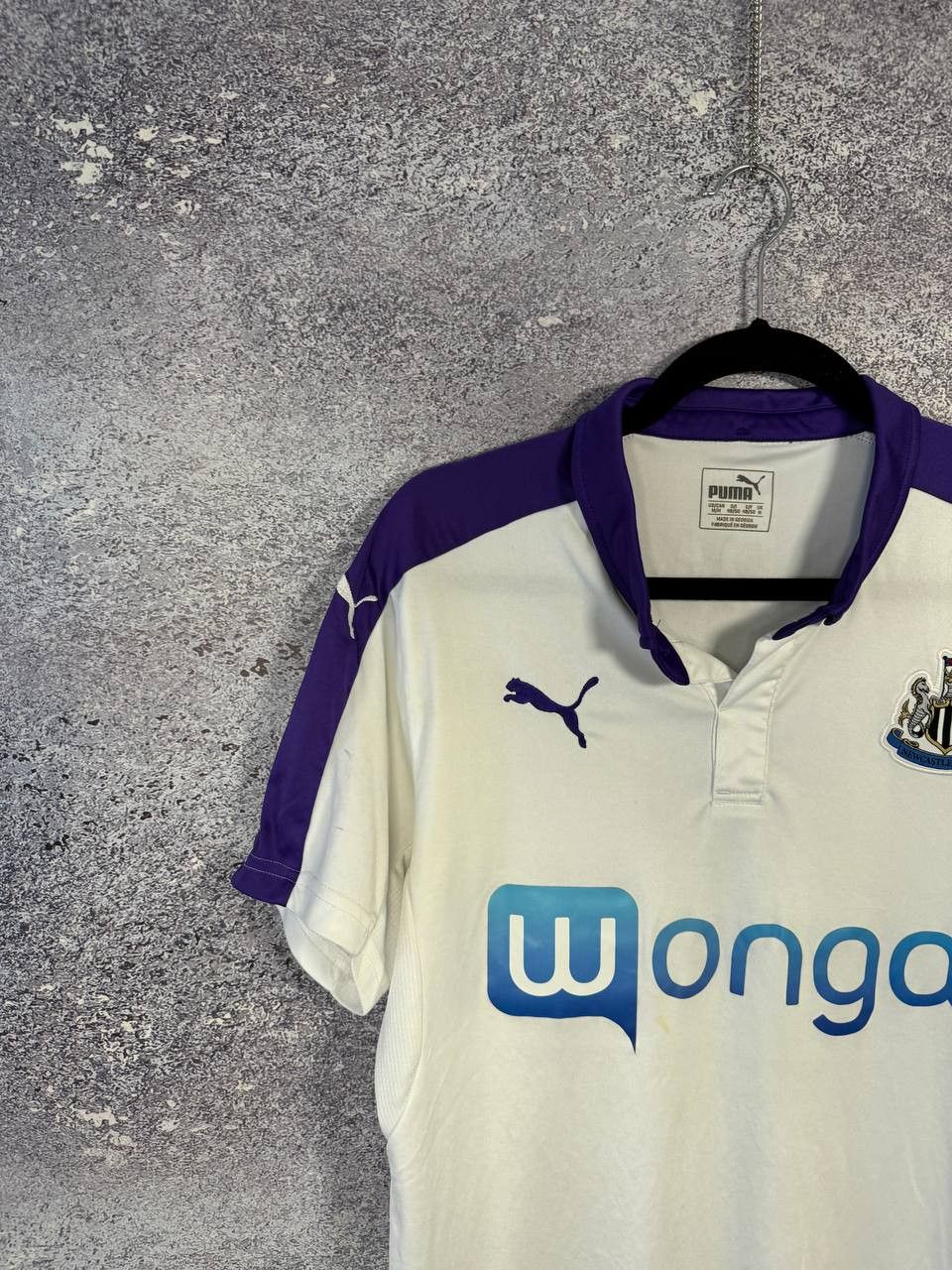 Puma Vintage Newcastle United 2016/17 Third Puma Soccer Jersey Size US M / EU 48-50 / 2 - 3 Thumbnail