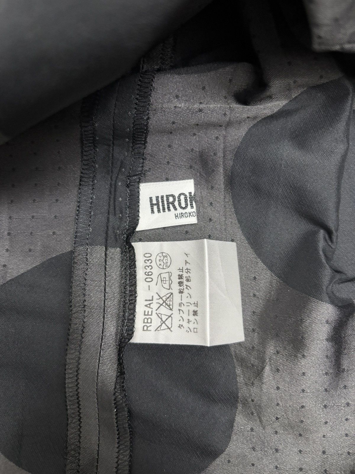 Hiroko Koshino Homme × Japanese Brand × Pleats Please Issey Miyake Pleated Please Sleeveless Dress Polka Dot Hiroko Koshino Size XS / US 0-2 / IT 36-38 - 9 Thumbnail