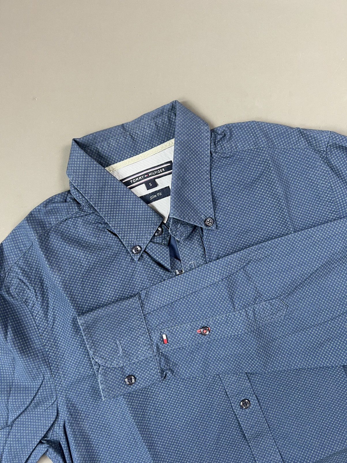 Tommy Hilfiger Tommy Hilfiger Shirt (S) Size US S / EU 44-46 / 1 - 4 Thumbnail