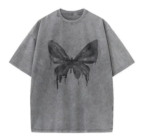 Japanese Brand Vintage Design Moth Printed Tshirt Size US L / EU 52-54 / 3 - 1 Thumbnail