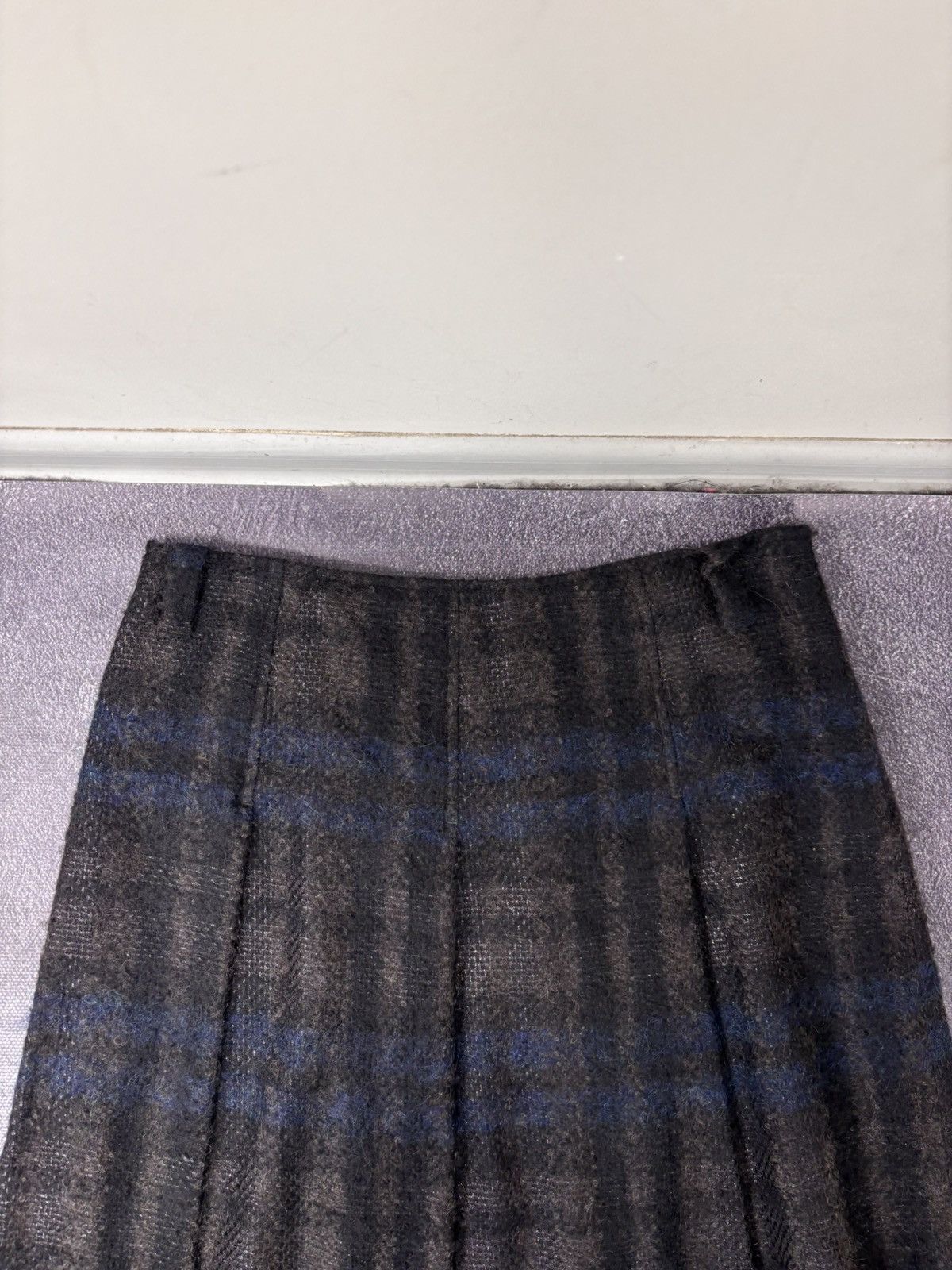 Weekend Max Mara Max Mara Weekend Women’s Plaid Wool Flared A-Line Skirt Size 34" / US 12 / IT 48 - 5 Thumbnail