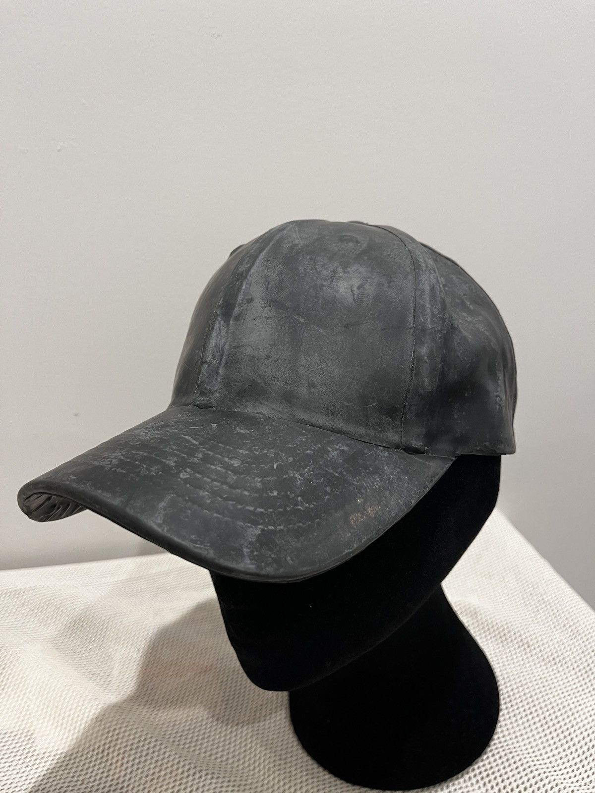 Other GRYPHYN Black Latex Cap (unisex) Size ONE SIZE - 16 Thumbnail