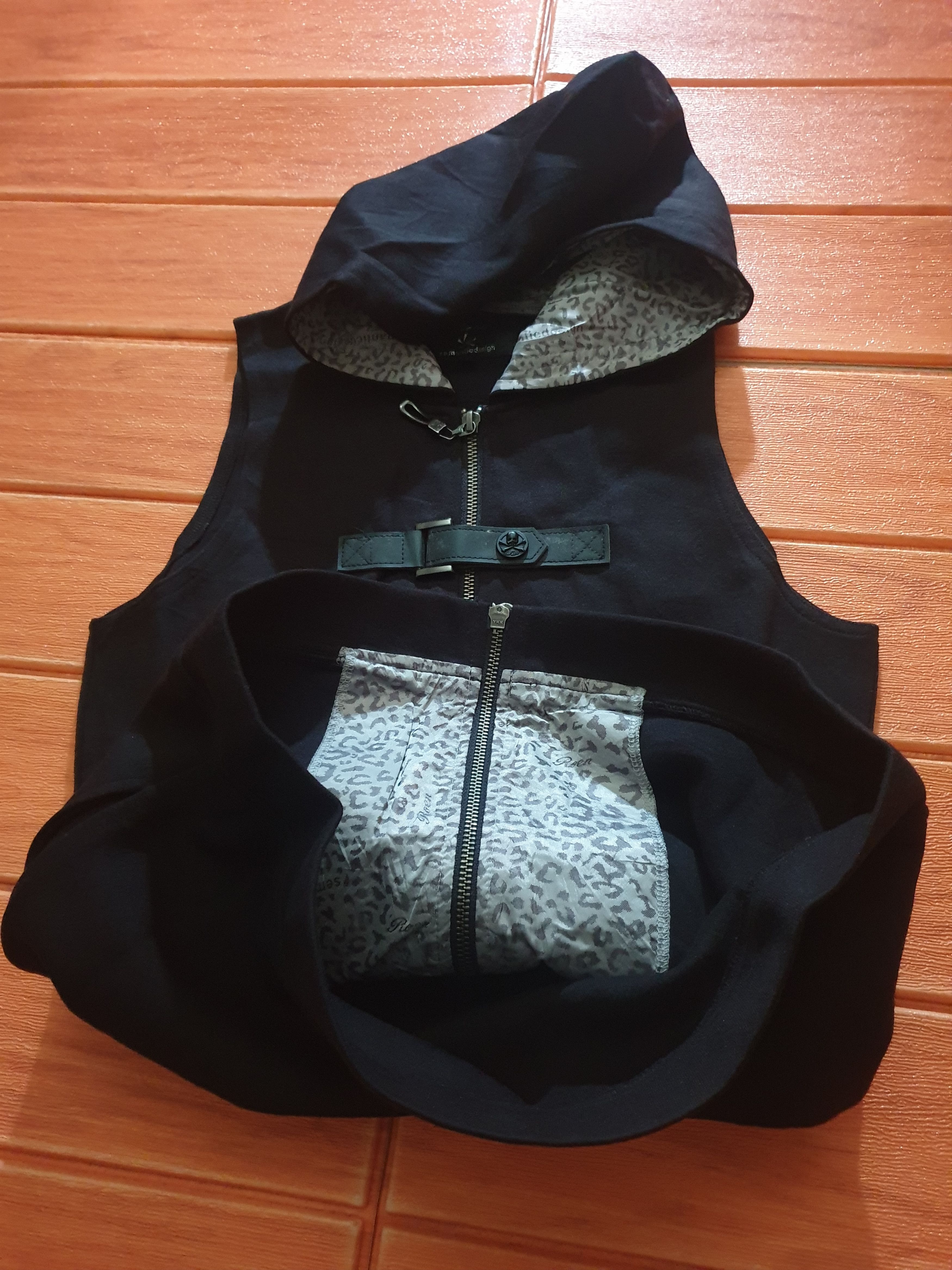 Roen 🔥Roen x Semantic design skull vest Size US M / EU 48-50 / 2 - 5 Thumbnail