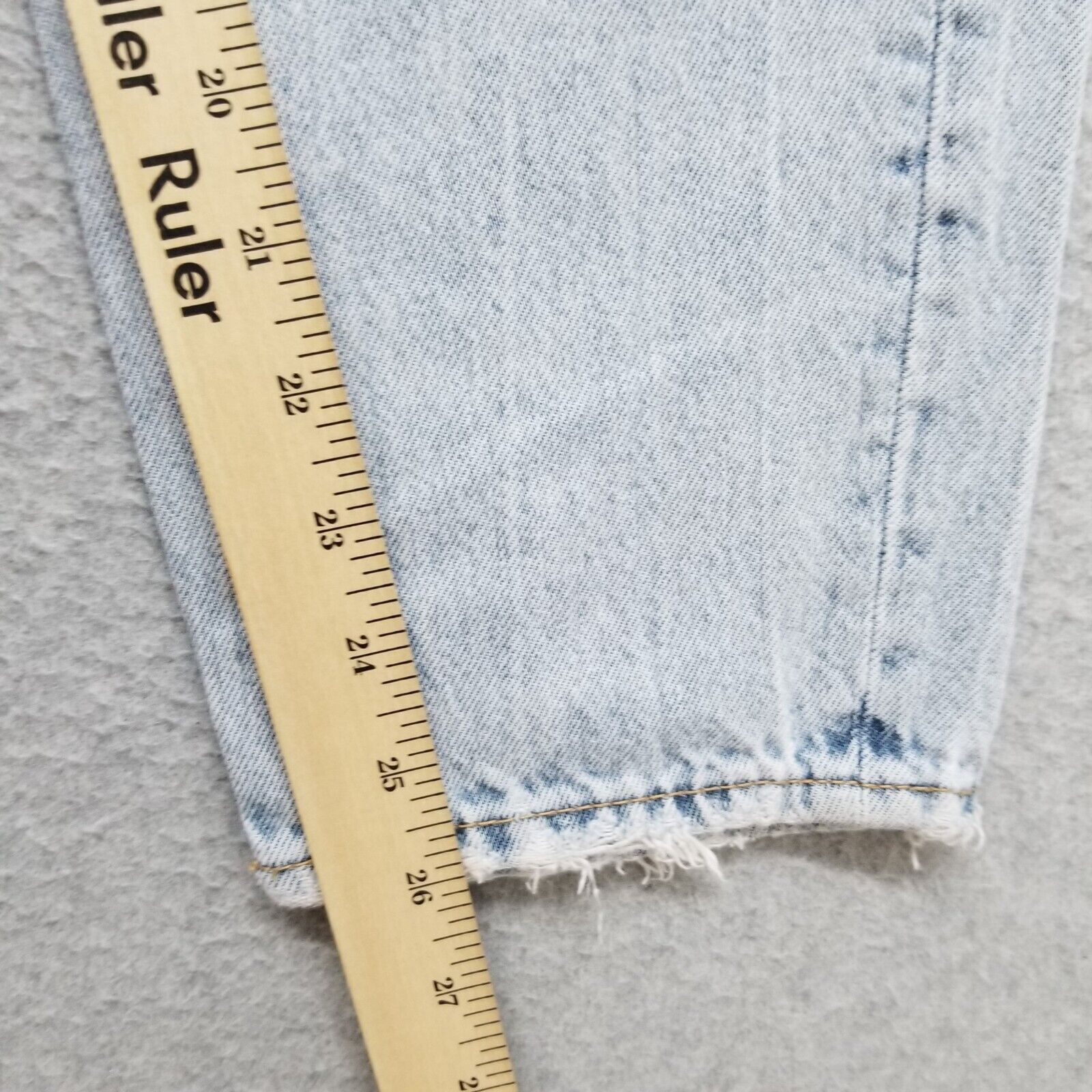 Zara Zara Jeans Womens 27x26 Blue Denim Tapered Distressed Size 27" / US 4 / IT 40 - 11 Thumbnail