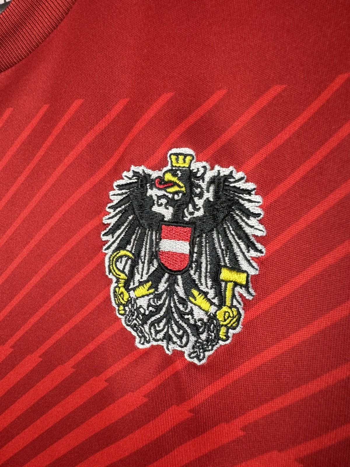 Puma Austria 2016 2017 Home Football Shirt Soccer Jersey Puma Size US L / EU 52-54 / 3 - 3 Thumbnail