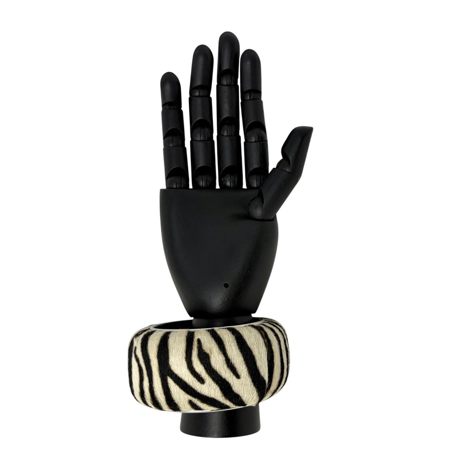 Dior Christian Dior Vintage Zebra Bracelet Size ONE SIZE - 3 Thumbnail