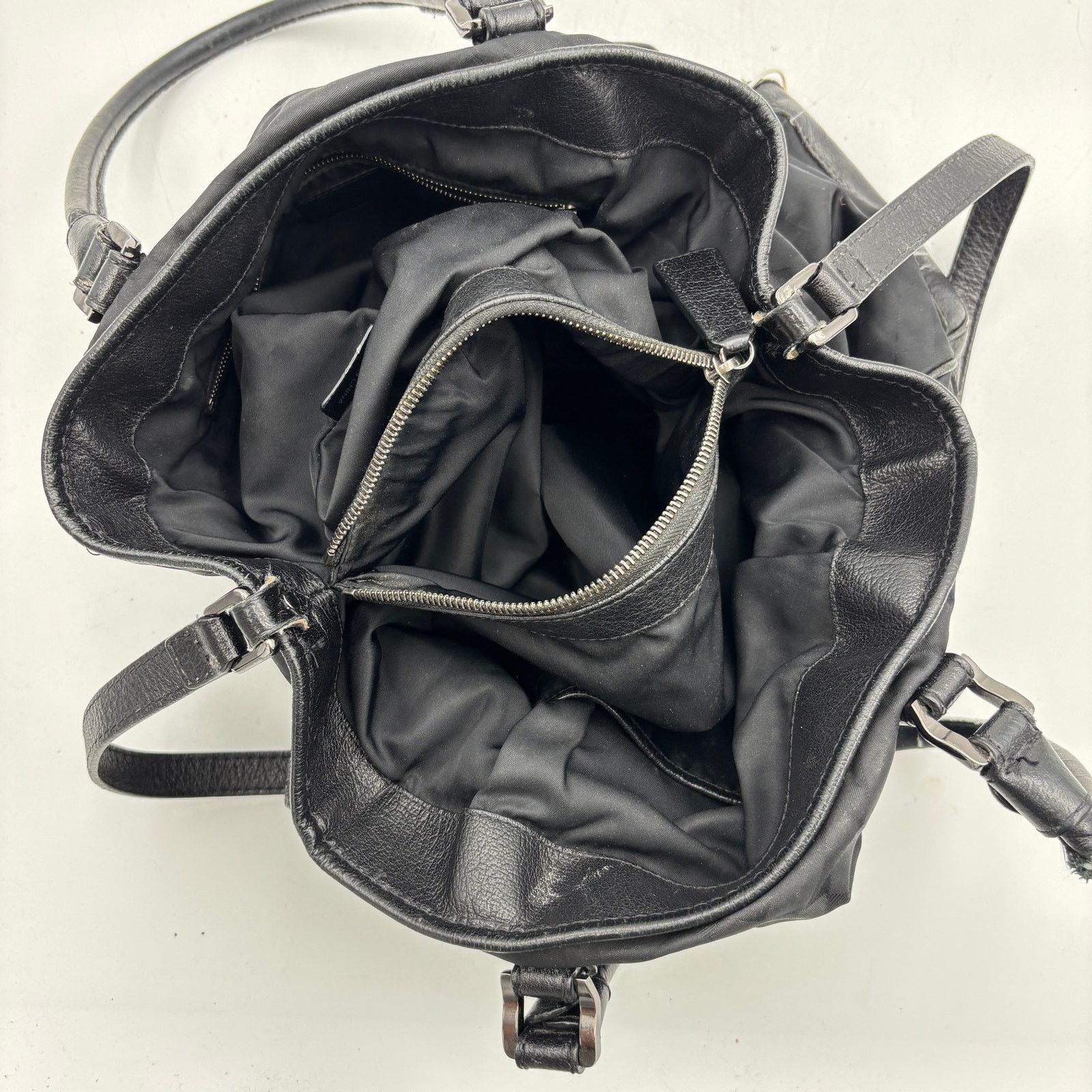 Burberry Burberry Black Tonal Check Nylon Leather Tote Bag Size ONE SIZE - 15 Thumbnail