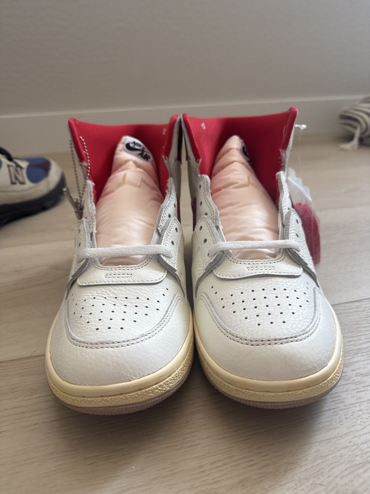 Awake NY × Jordan Brand Jordan x Awake NY Air Ship Size US 12 / EU 45 - 6 Thumbnail