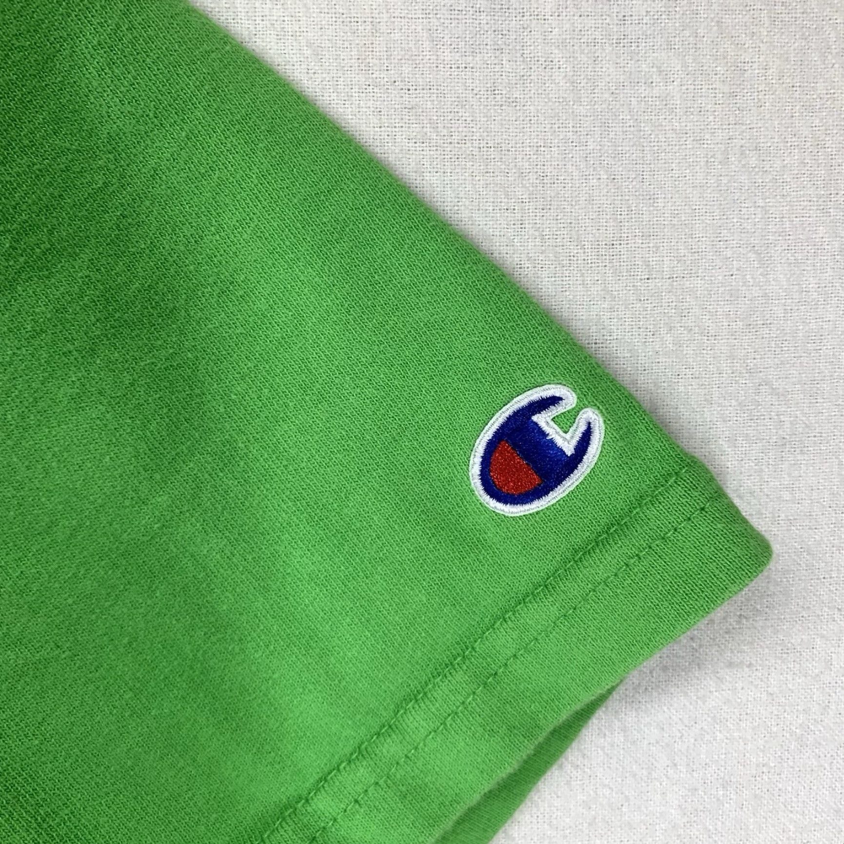 Champion VINTAGE Champion Men's T-Shirt Crew Neck Short Sleeve Neon Green Logo Embroidered Cotton All Seasons L Size US L / EU 52-54 / 3 - 3 Thumbnail