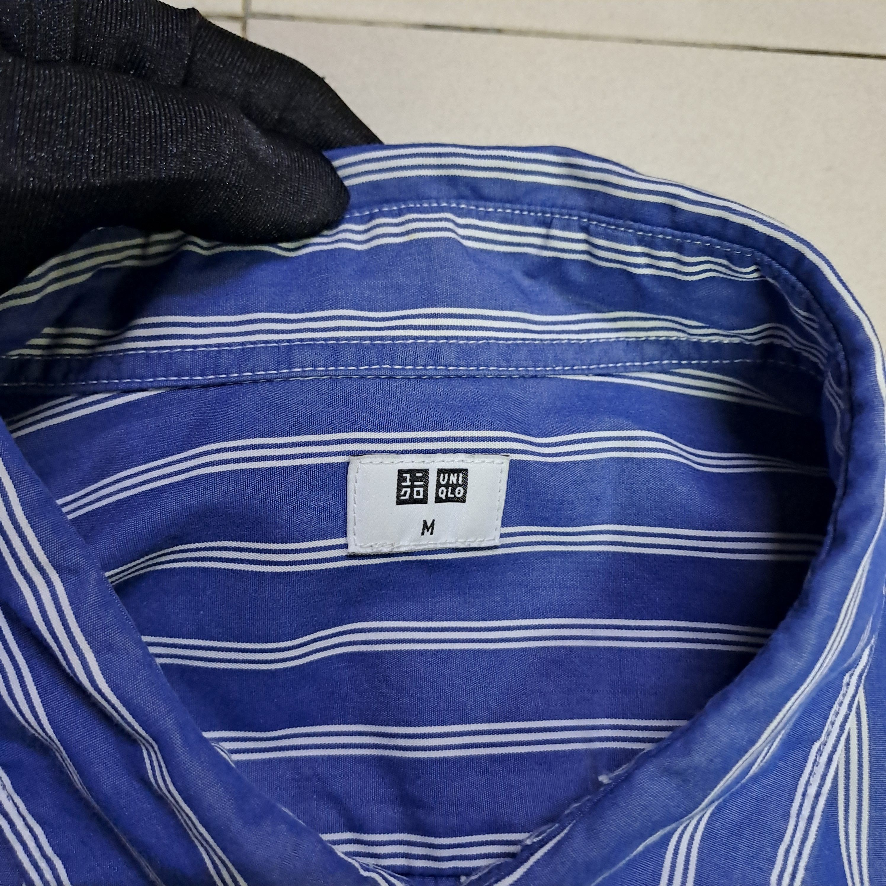 Uniqlo Uniqlo Stripes Button Down Longsleeve Shirt Size US M / EU 48-50 / 2 - 5 Thumbnail