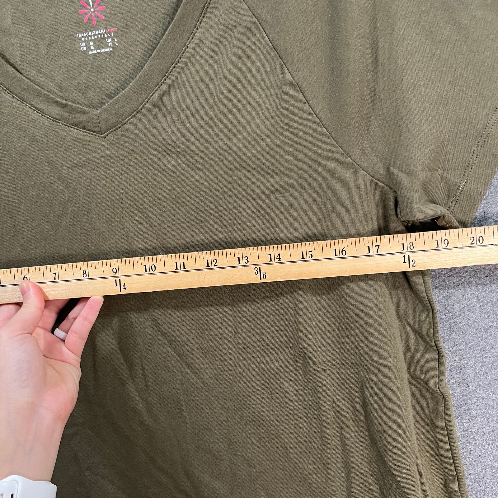 Other Isaac Mizrahi Live! Essentials Rounded V-Neck Dried Sage Size M / US 6-8 / IT 42-44 - 5 Thumbnail