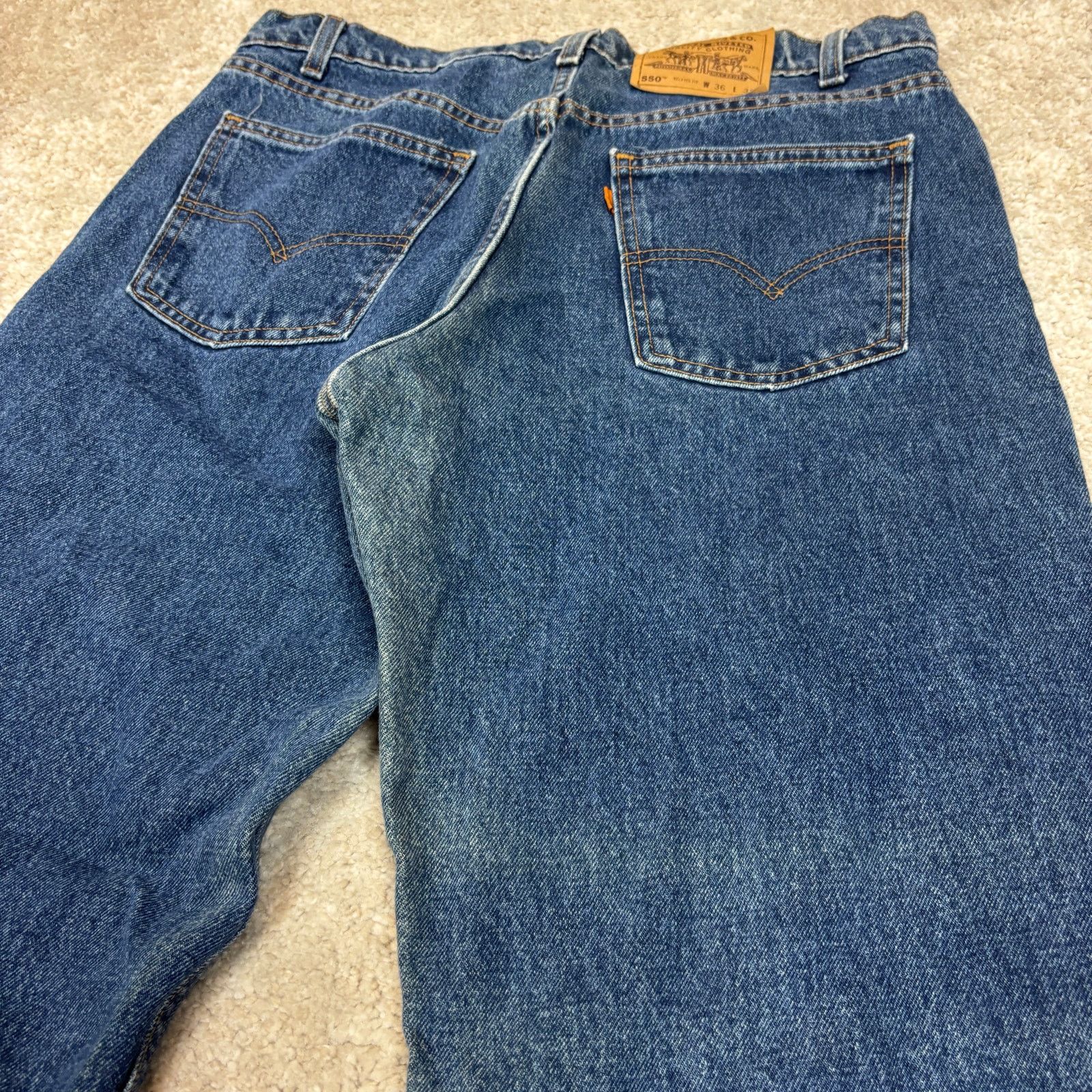 Levi's Vintage 90s Levi's Orange Tab 550 Relaxed Jeans Men's 36x31 Size US 36 / EU 52 - 13 Thumbnail