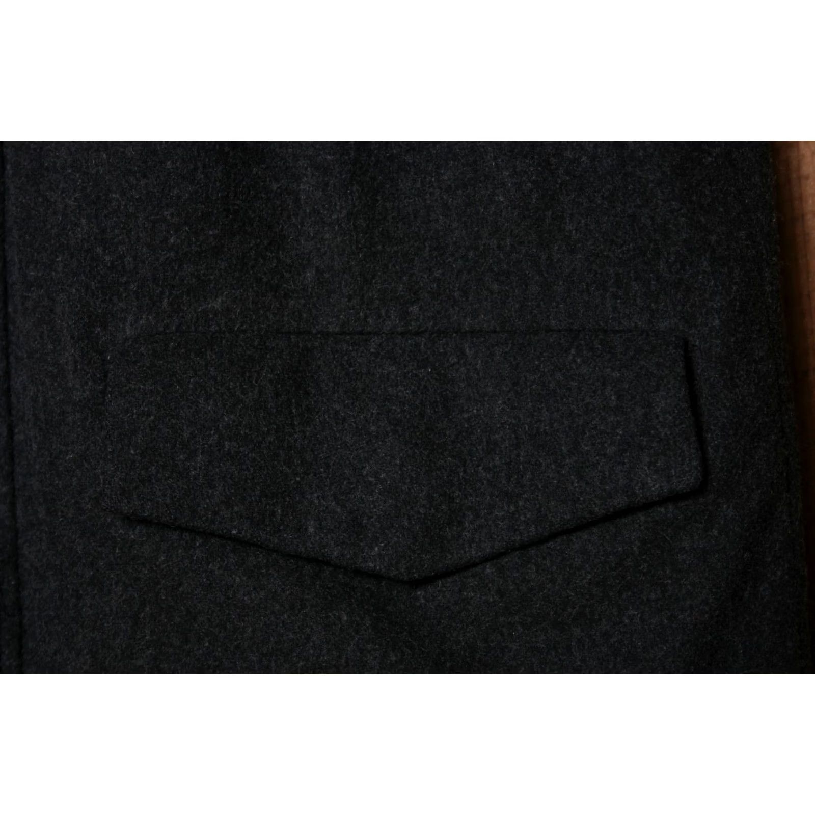 Andrew Marc VINTAGE Andrew Marc Parka Hooded Parka Mens Jacket Wool/Cashmere Blend Sz. L Gray 90s/Y2K Features: Hooded, Zip Size US L / EU 52-54 / 3 - 6 Thumbnail