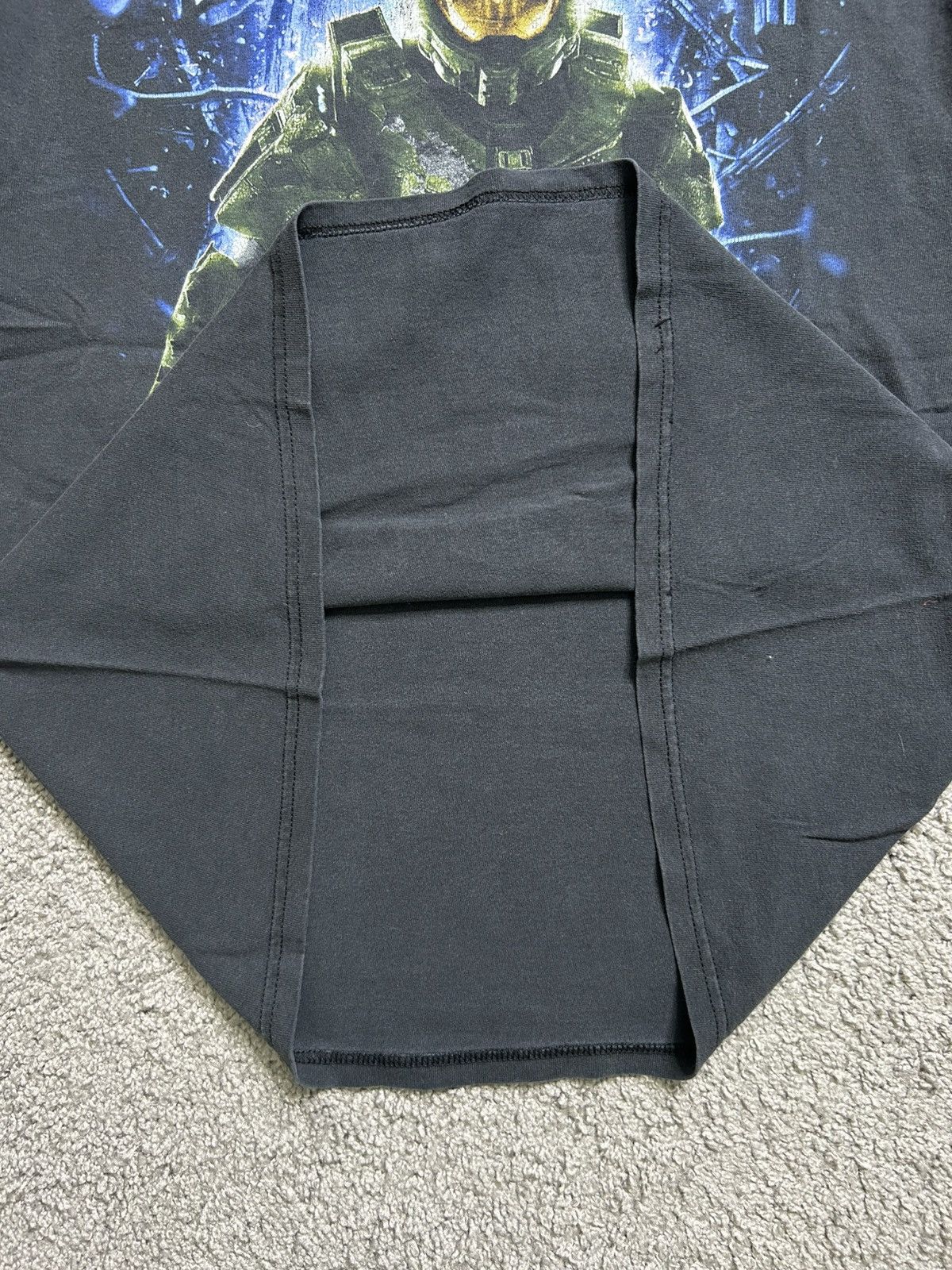 Vintage Vintage Y2K Halo 4 Master Chief Faded Tee 2012 Size US L / EU 52-54 / 3 - 5 Thumbnail