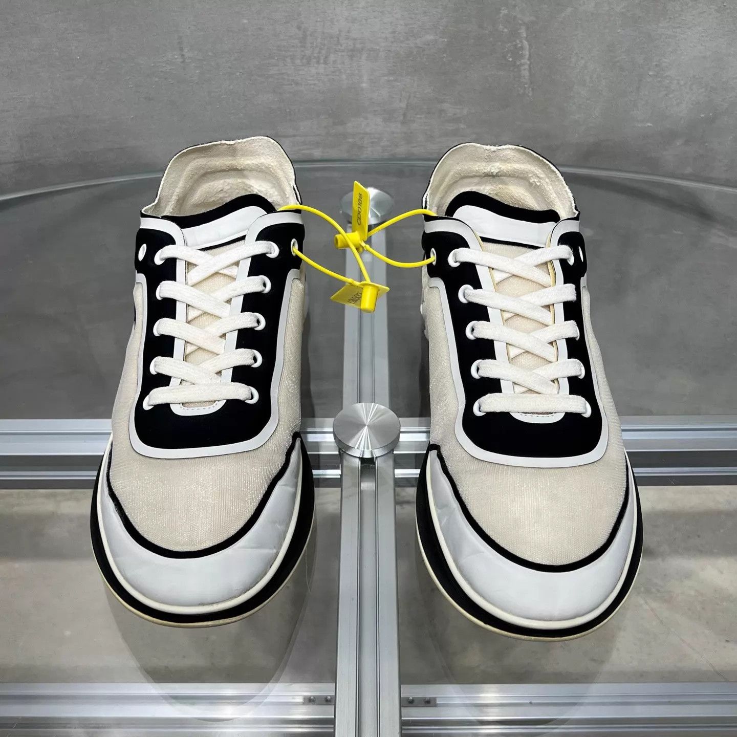 Chanel Chanel Panda Black White Sneakers 44 Size US 11 / EU 44 - 1 Thumbnail