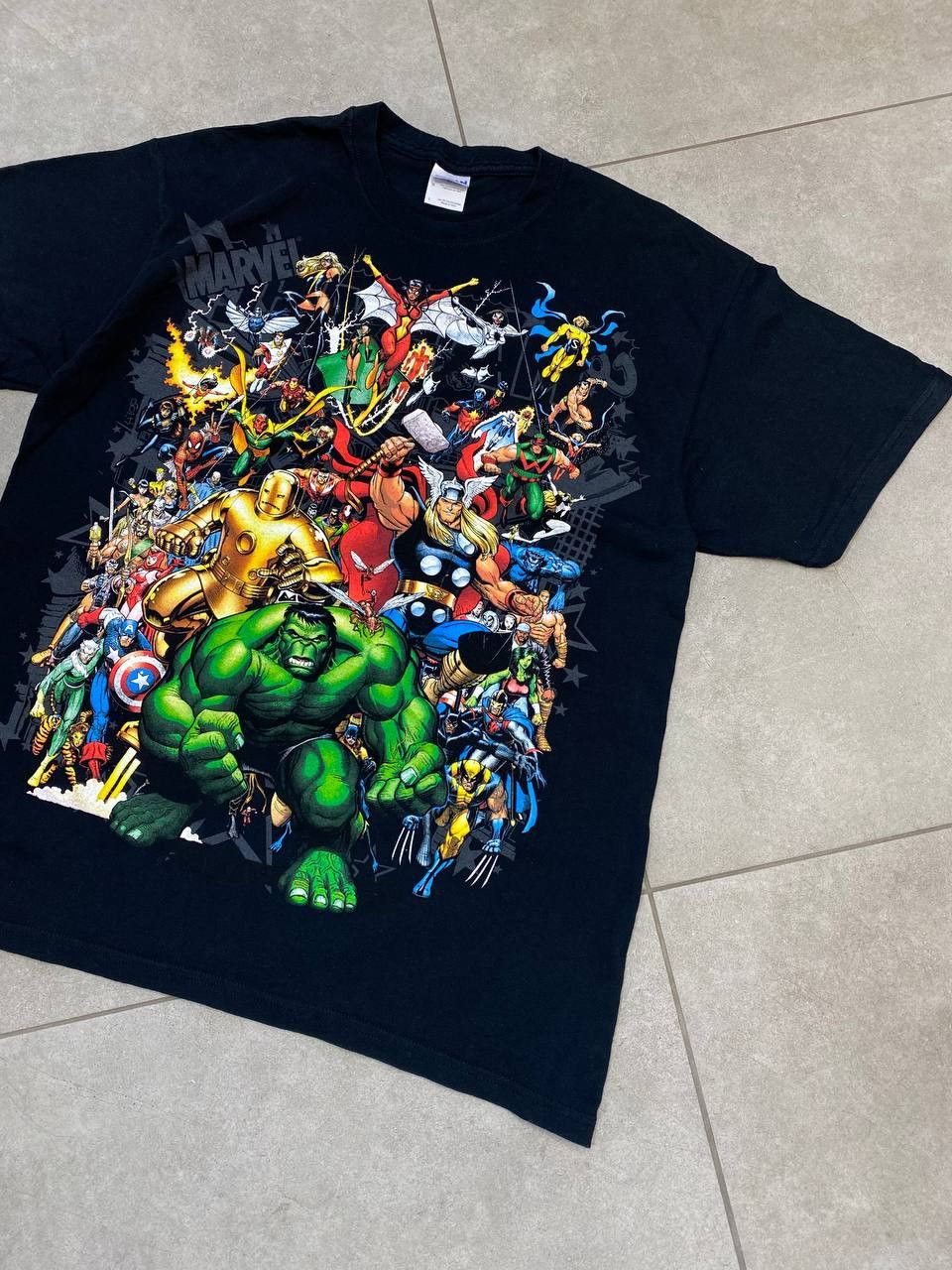 Marvel Comics Vintage Marvel 2000s All Heroes Avengers Print T-Shirt Size US L / EU 52-54 / 3 - 5 Thumbnail