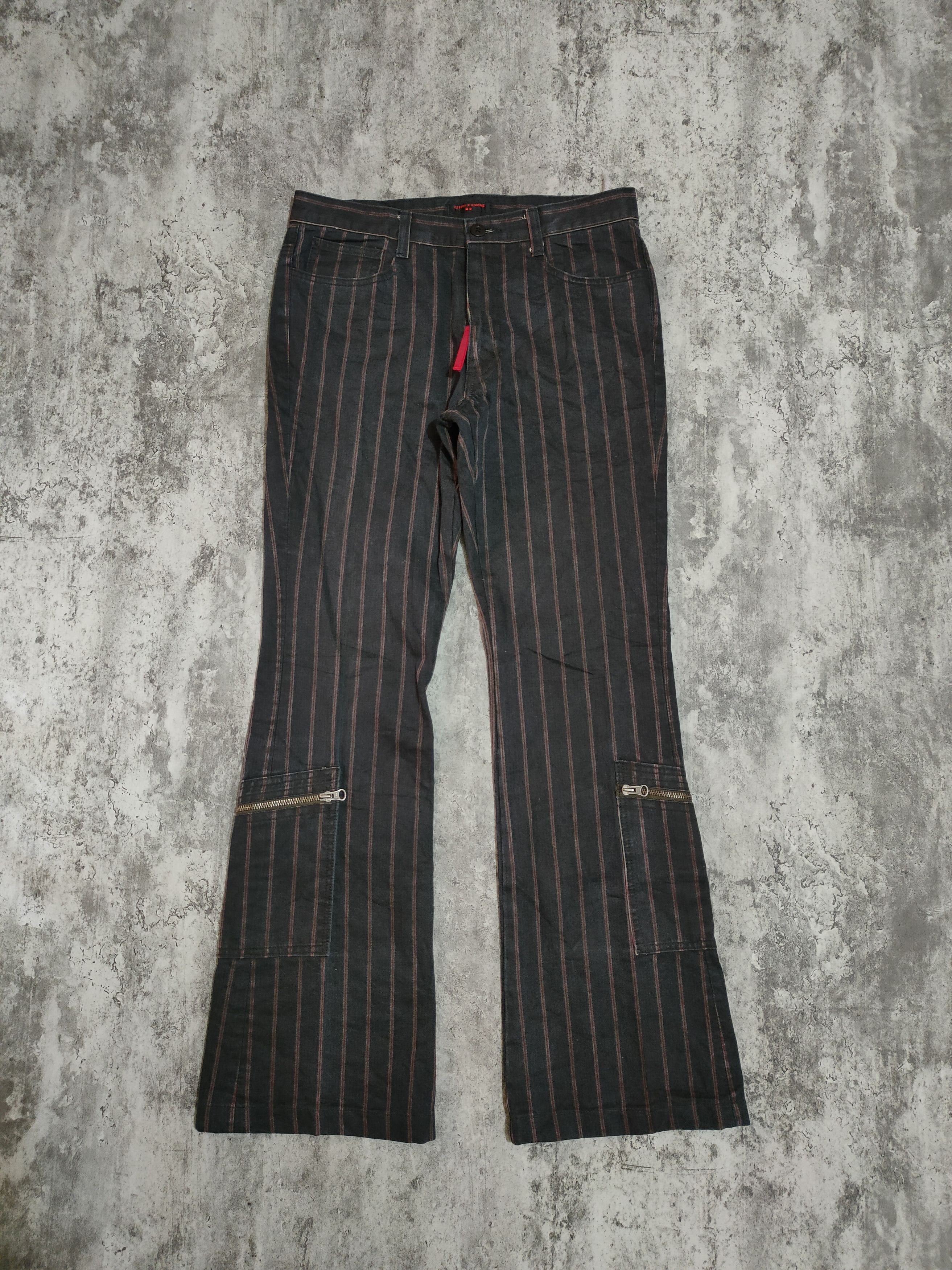 image of 20471120 x If Six Was Nine 291295 = Homme Cargo Flared Pans in Black Wash, Men's (Size 31)