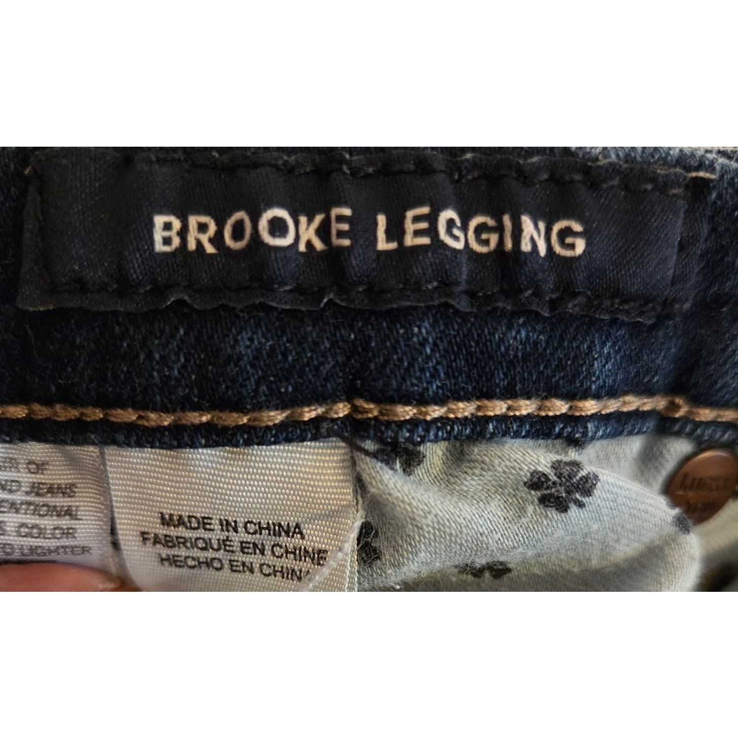 Lucky Brand Stylish Lucky Brand Navy Blue Ankle Jeans - Women's Size 6 Size 28" / US 6 / IT 42 - 4 Thumbnail