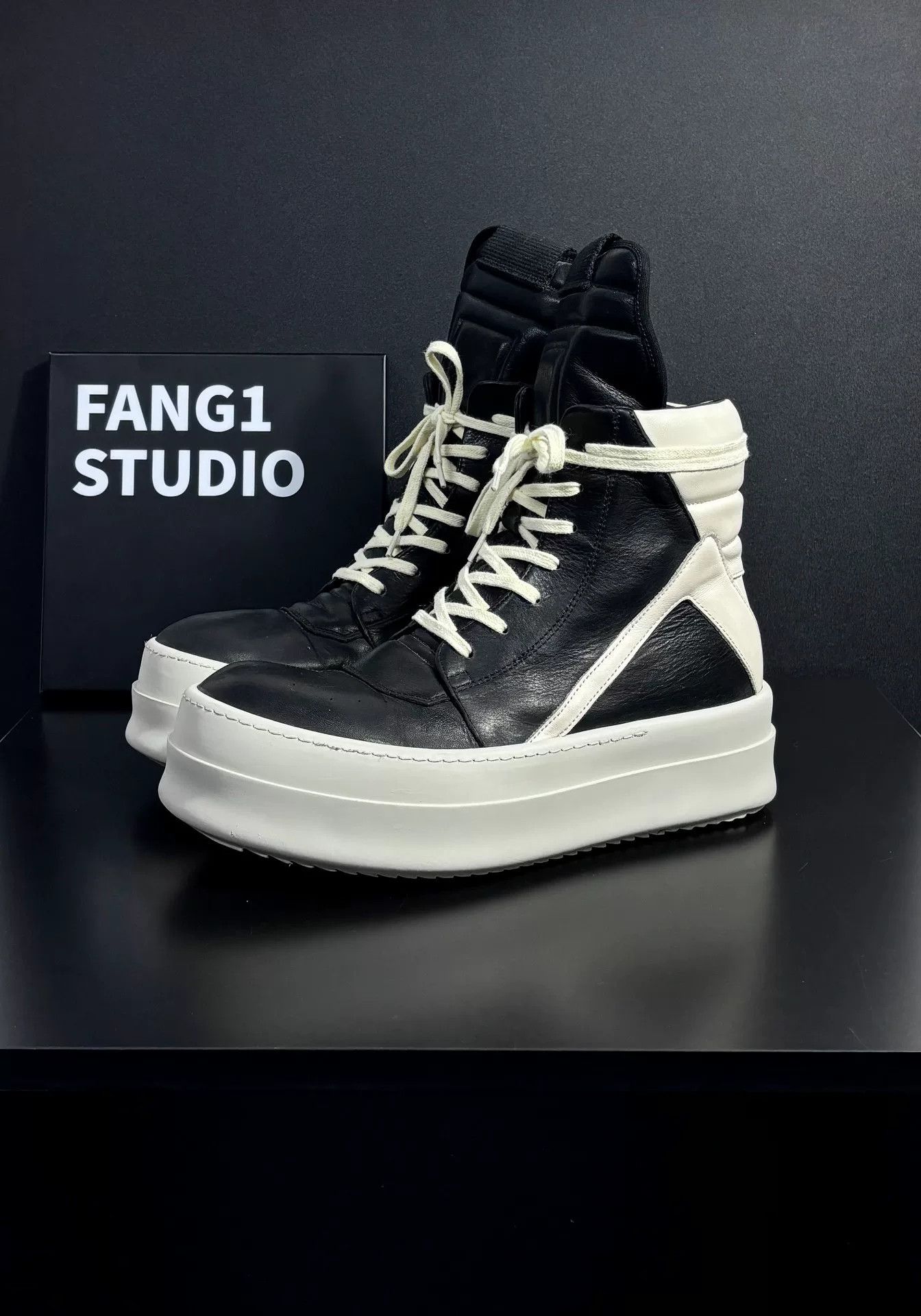 Rick Owens Rick Owens Leather Black Hitop Sneakers 8.5 Men Size US 8.5 / EU 41-42 - 1 Thumbnail