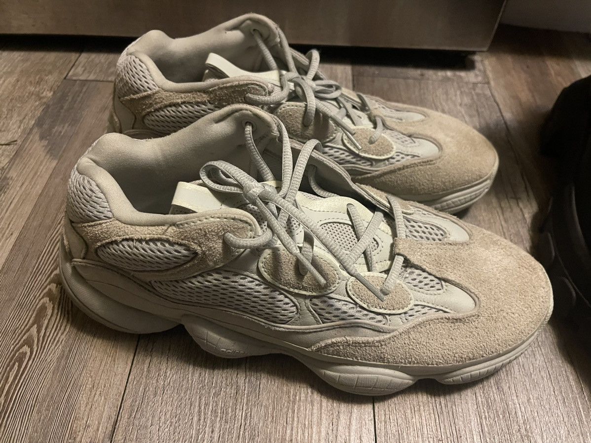 Adidas Salt grey Yeezy 500 Size US 11 / EU 44 - 2 Thumbnail