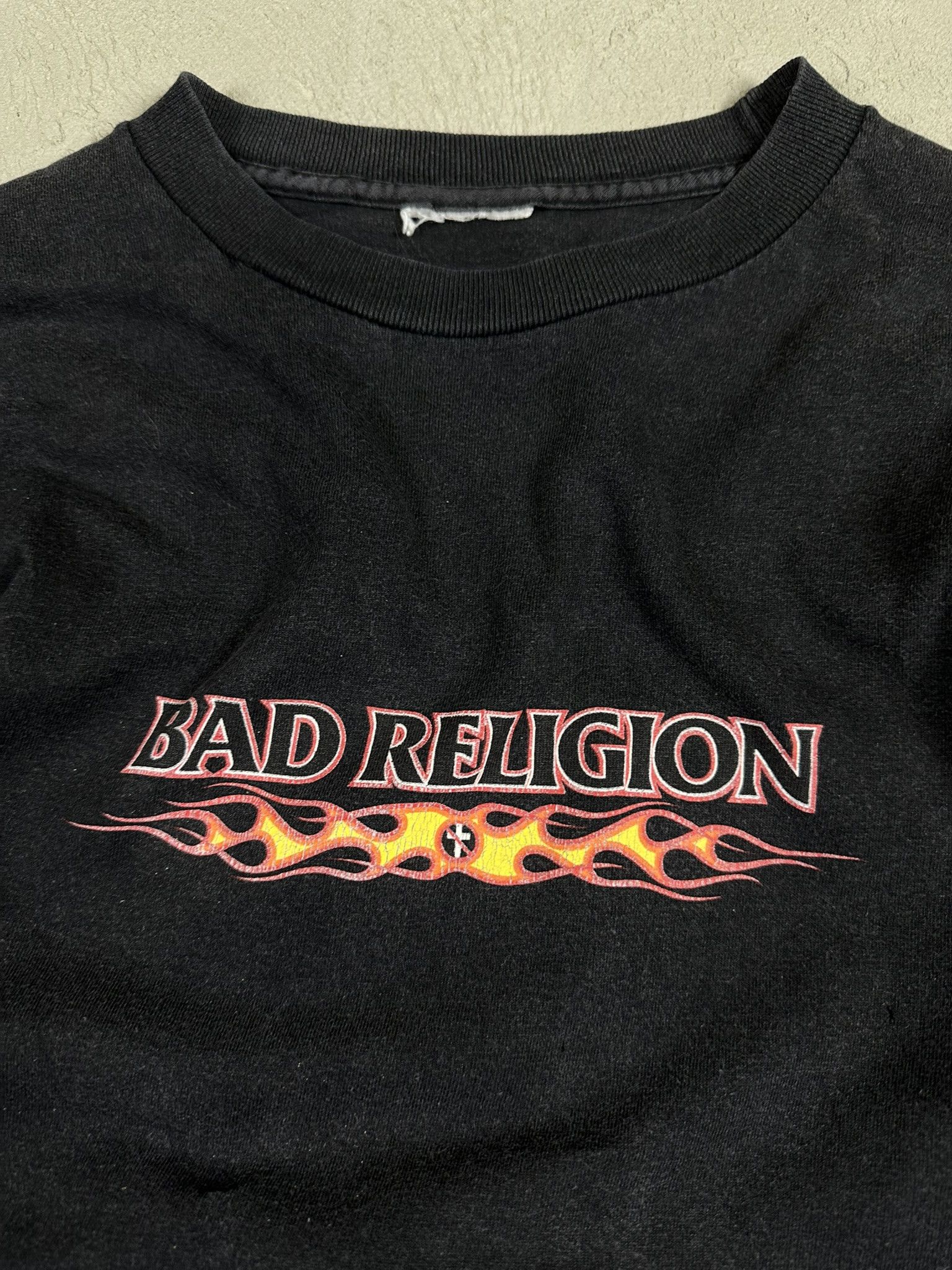 Band Tees 2000s Vintage Bad Religion Flame Rock Band Y2k T-shirt Size US XL / EU 56 / 4 - 9 Thumbnail
