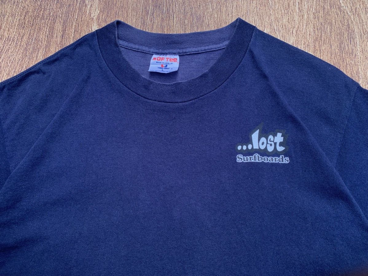 Lost Enterprises × Vintage ❌SOLD❌ 90s Lost Surfboards "Wet Girl" by Lost Enterprises Size US L / EU 52-54 / 3 - 3 Thumbnail