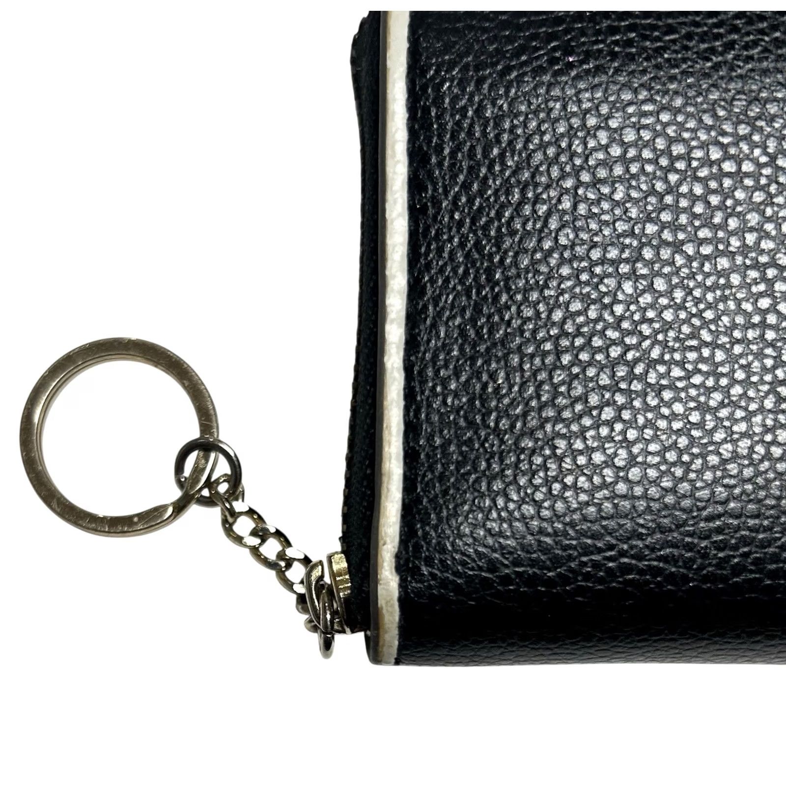 Vintage Kate Spade New York Black Pebbled Leather Zip Around Wallet Key Ring White Trim Woman Small Black Zip-Around Credit Card City Preppy Men/Women Size ONE SIZE - 5 Thumbnail