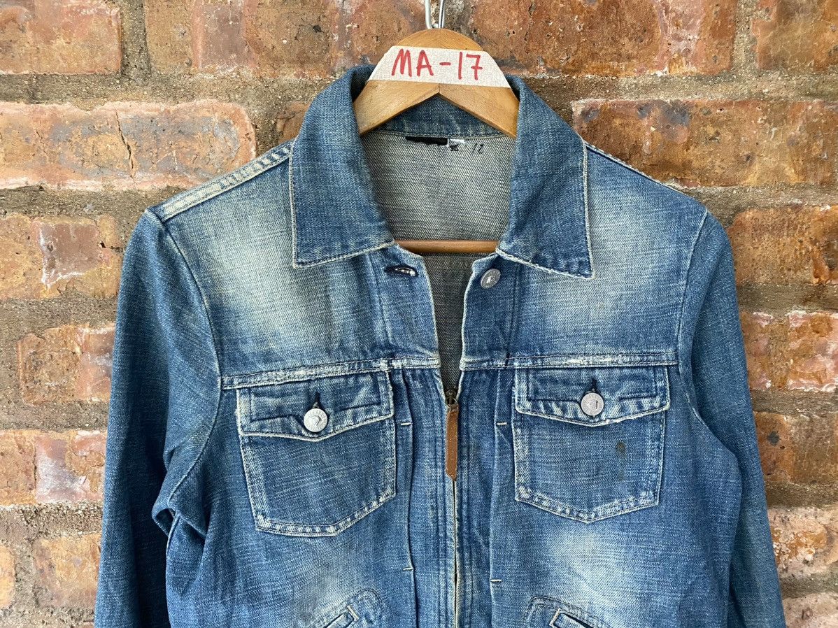 Versace Jeans Couture 1990s Denim Jacket Size S / US 4 / IT 40 - 3 Thumbnail