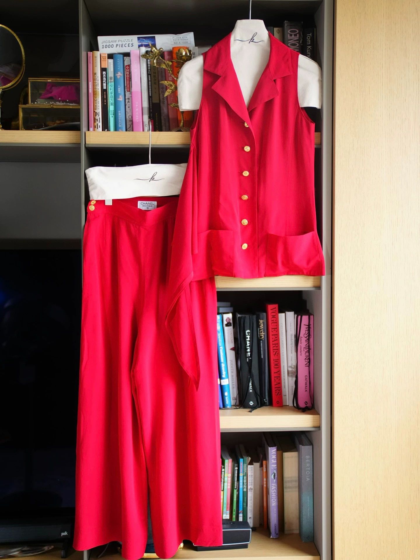 Chanel Chanel Vintage Red Silk Clover Button Wide-Leg Set Size 38 Size S / US 4 / IT 40 - 2 Thumbnail