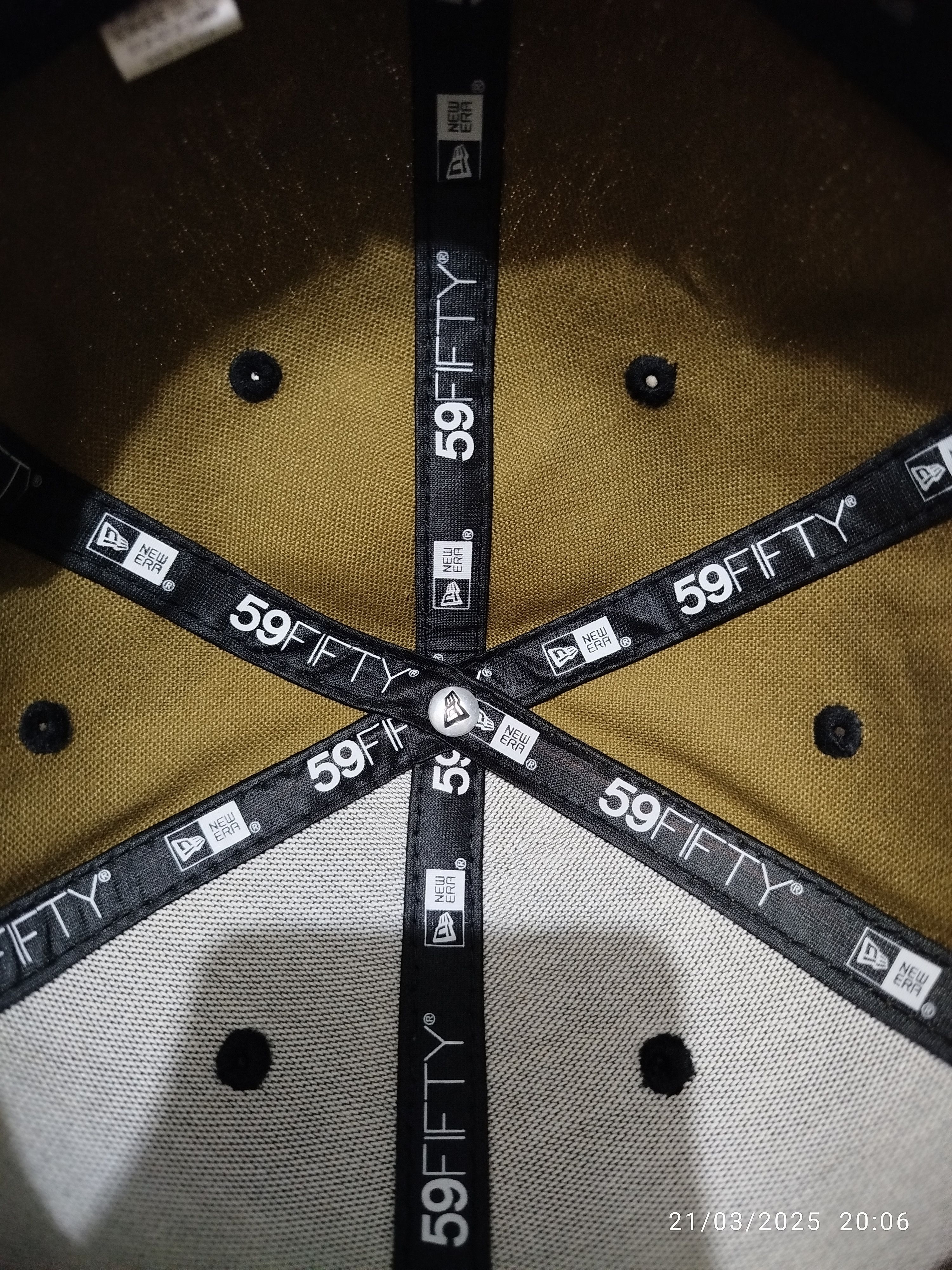 Bape Rare BAPE New Era 59 Fifty 7 ¼ 1st Camo Ape Head Cap Size ONE SIZE - 8 Thumbnail