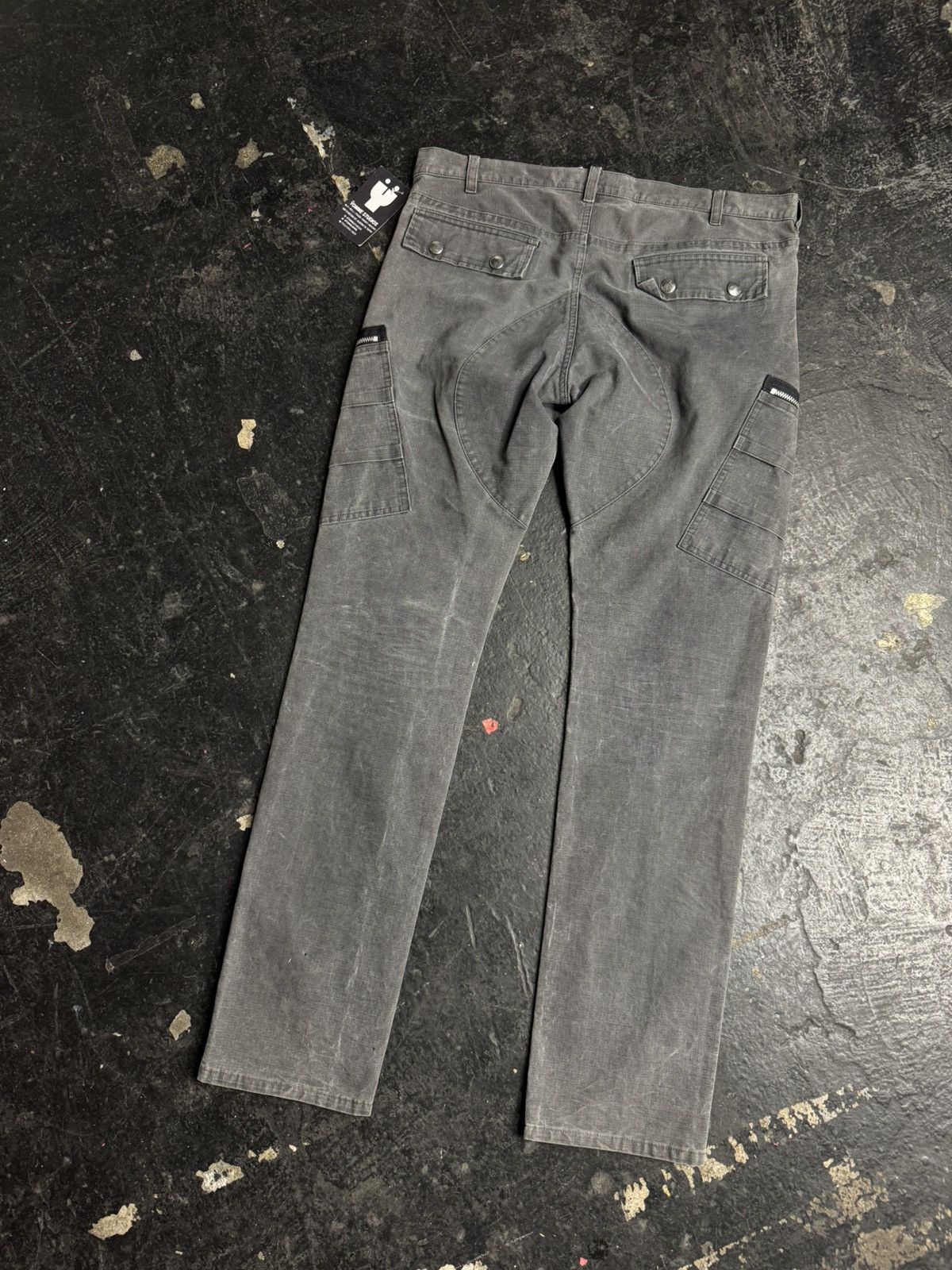 Undercover Undercover Size US 32 / EU 48 - 11 Thumbnail