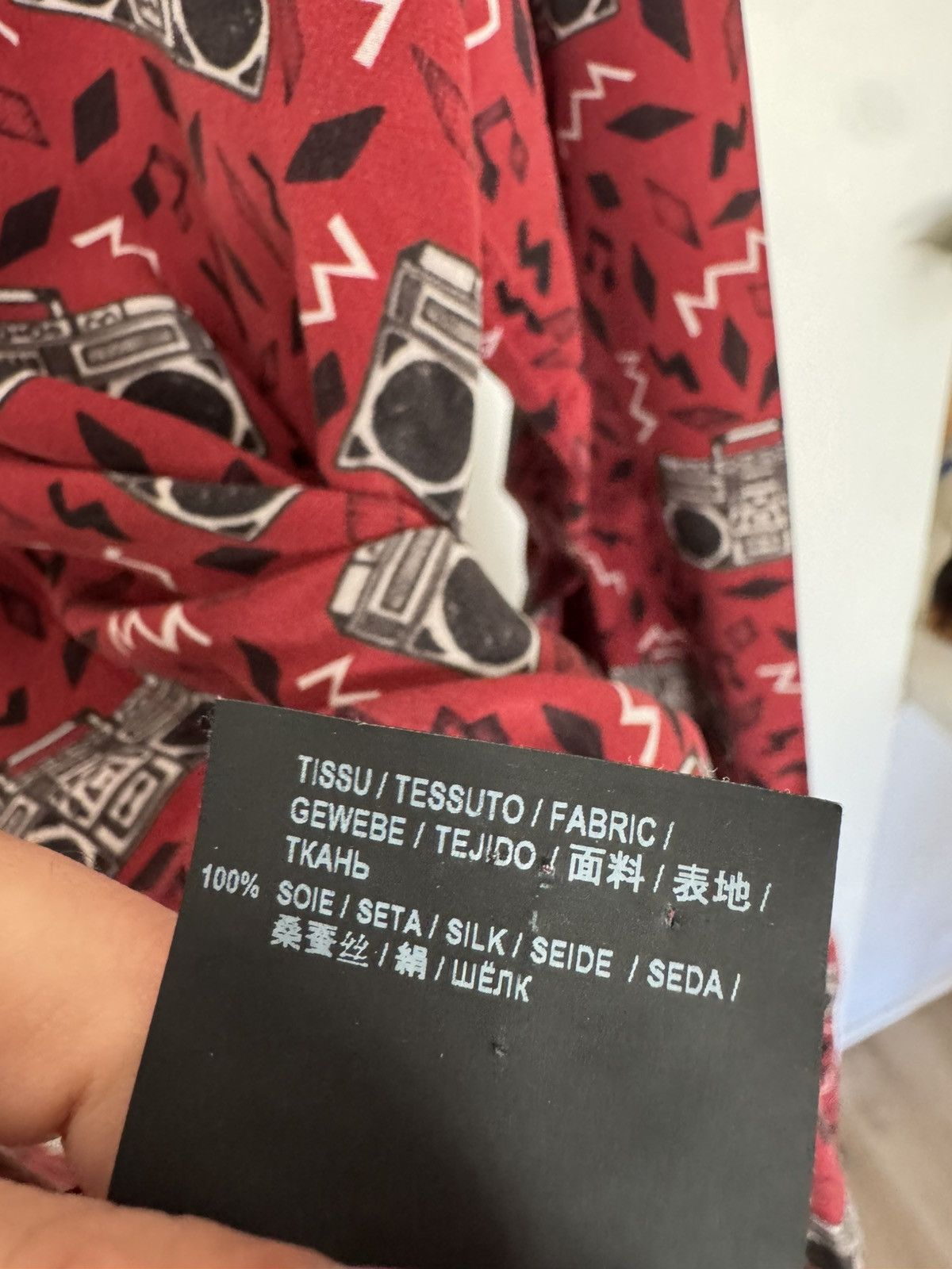 Saint Laurent Paris Silk Boombox shirt Size US M / EU 48-50 / 2 - 5 Thumbnail