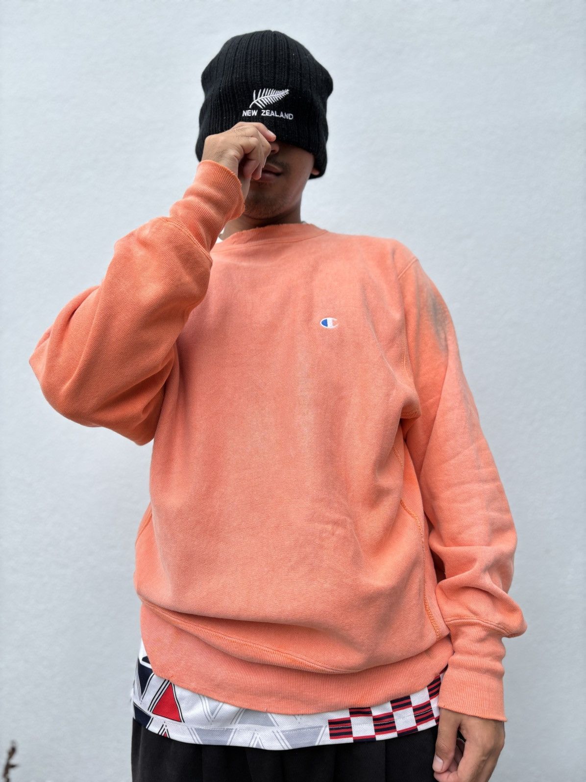 Vintage Trashed Vintage 90s Sun Faded Champion Reverse Weave Size US L / EU 52-54 / 3 - 1 Thumbnail