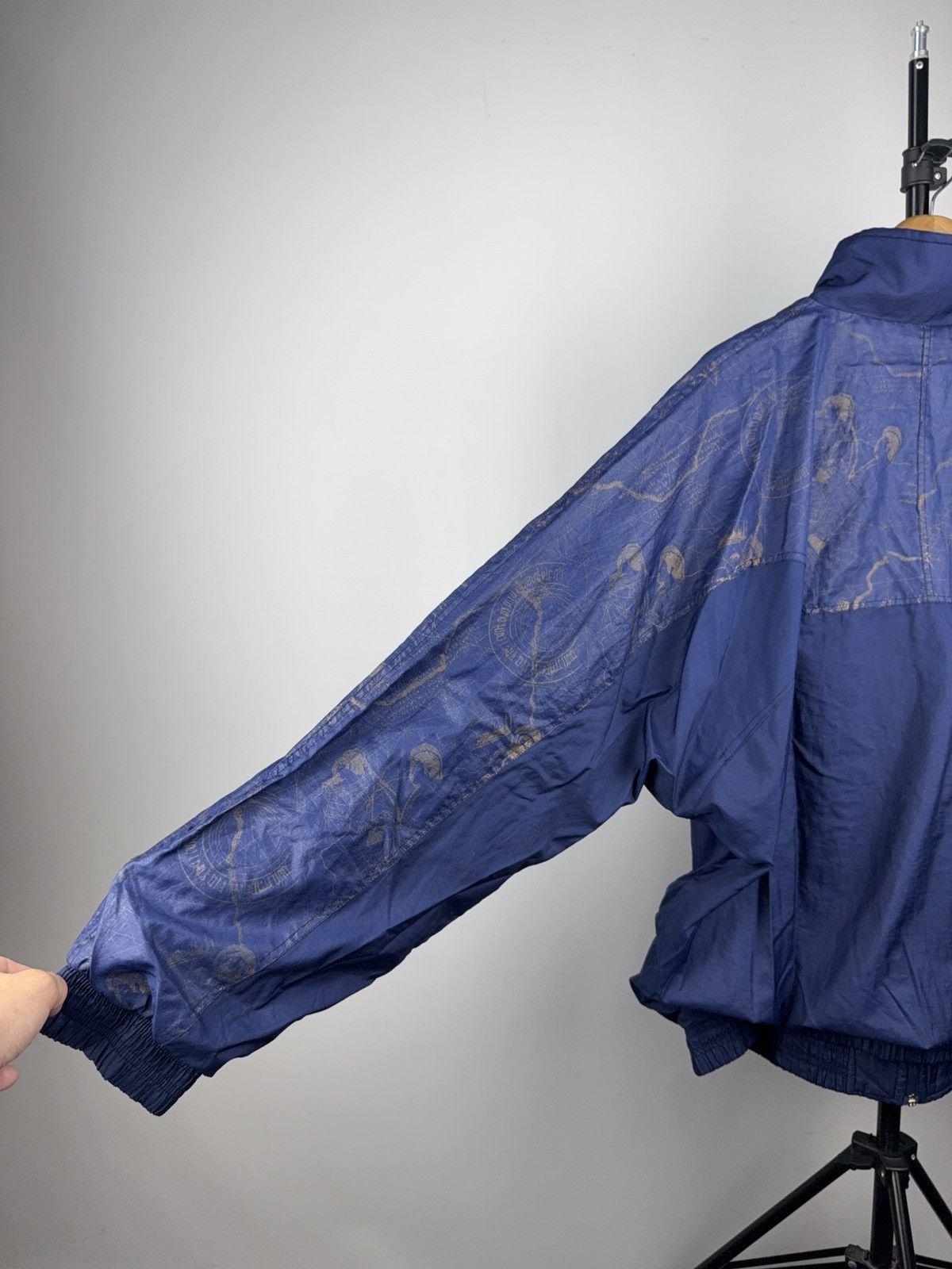 Bogner Vintage Bogner Map Print Windbreaker Jacket Navy Blue L Size US L / EU 52-54 / 3 - 15 Thumbnail